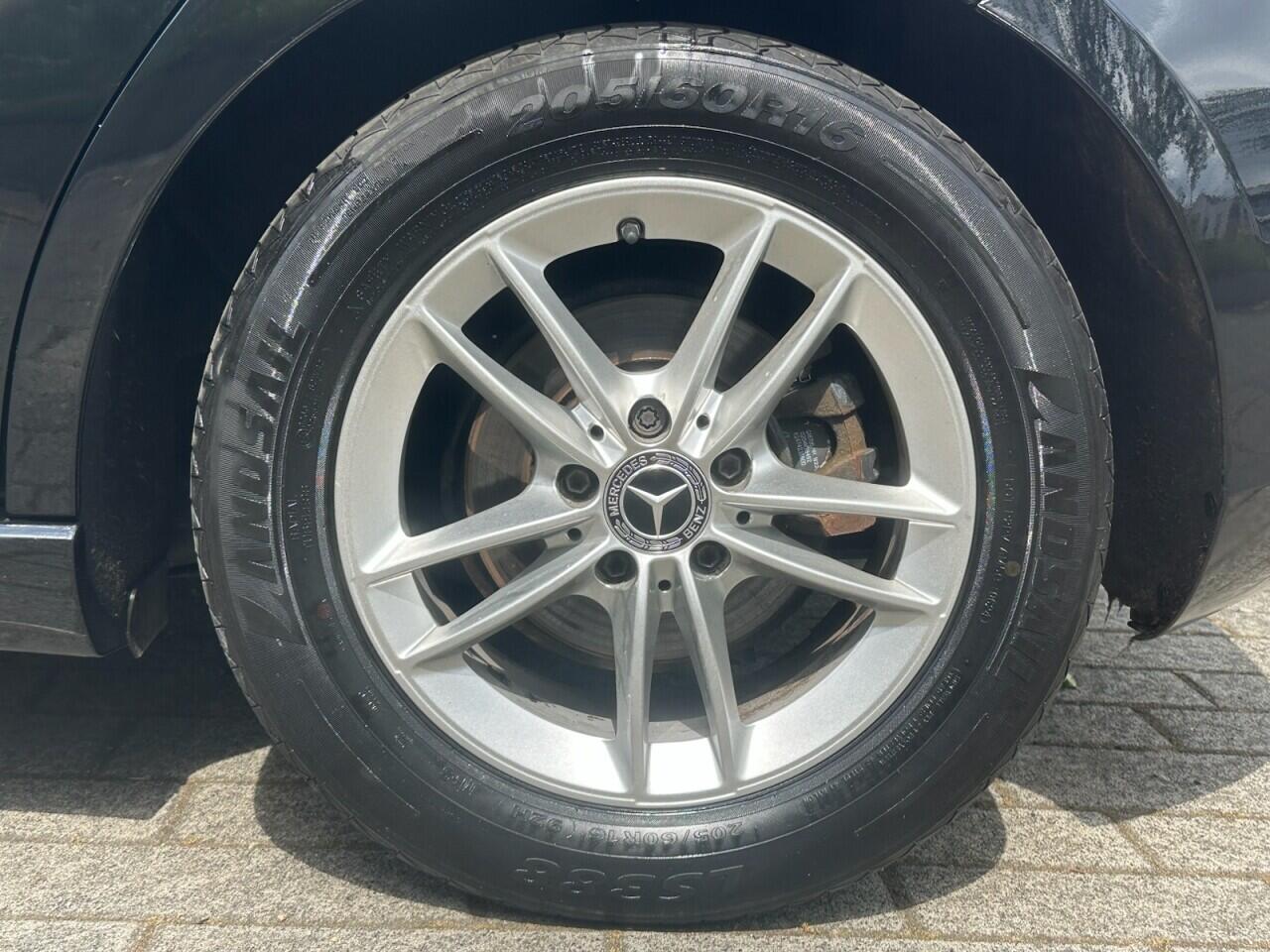 Mercedes-Benz A-Class view 16