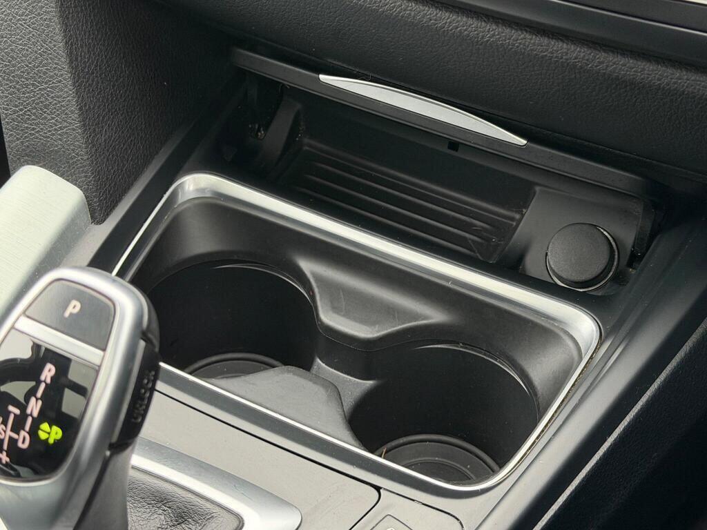 BMW 3 Series view 47