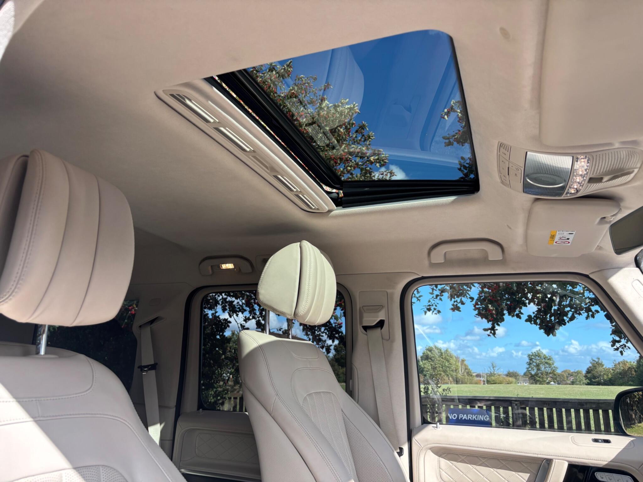 Mercedes-Benz G-Class view 10