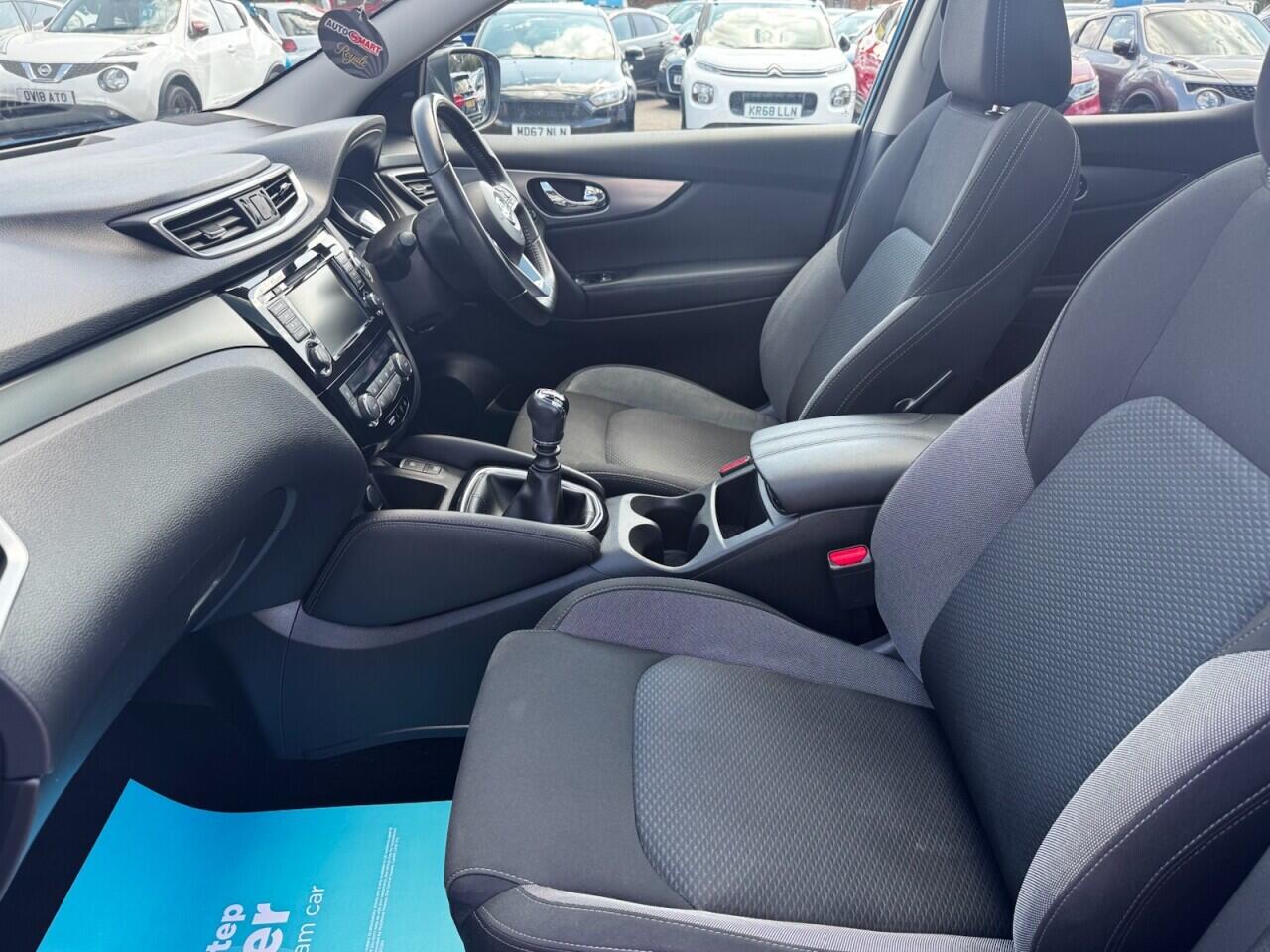 Nissan Qashqai view 23