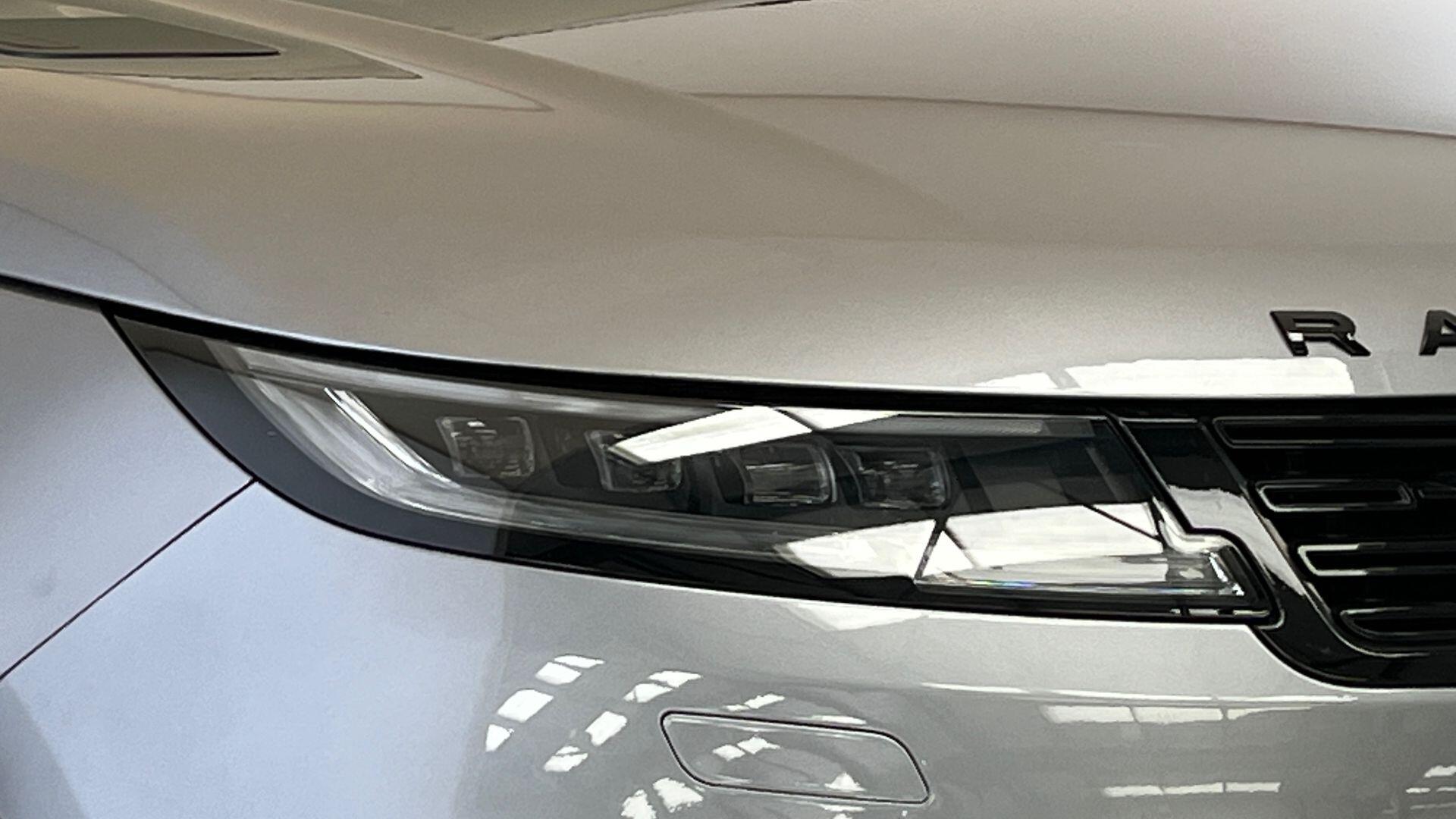 Land Rover Range Rover Sport view 17