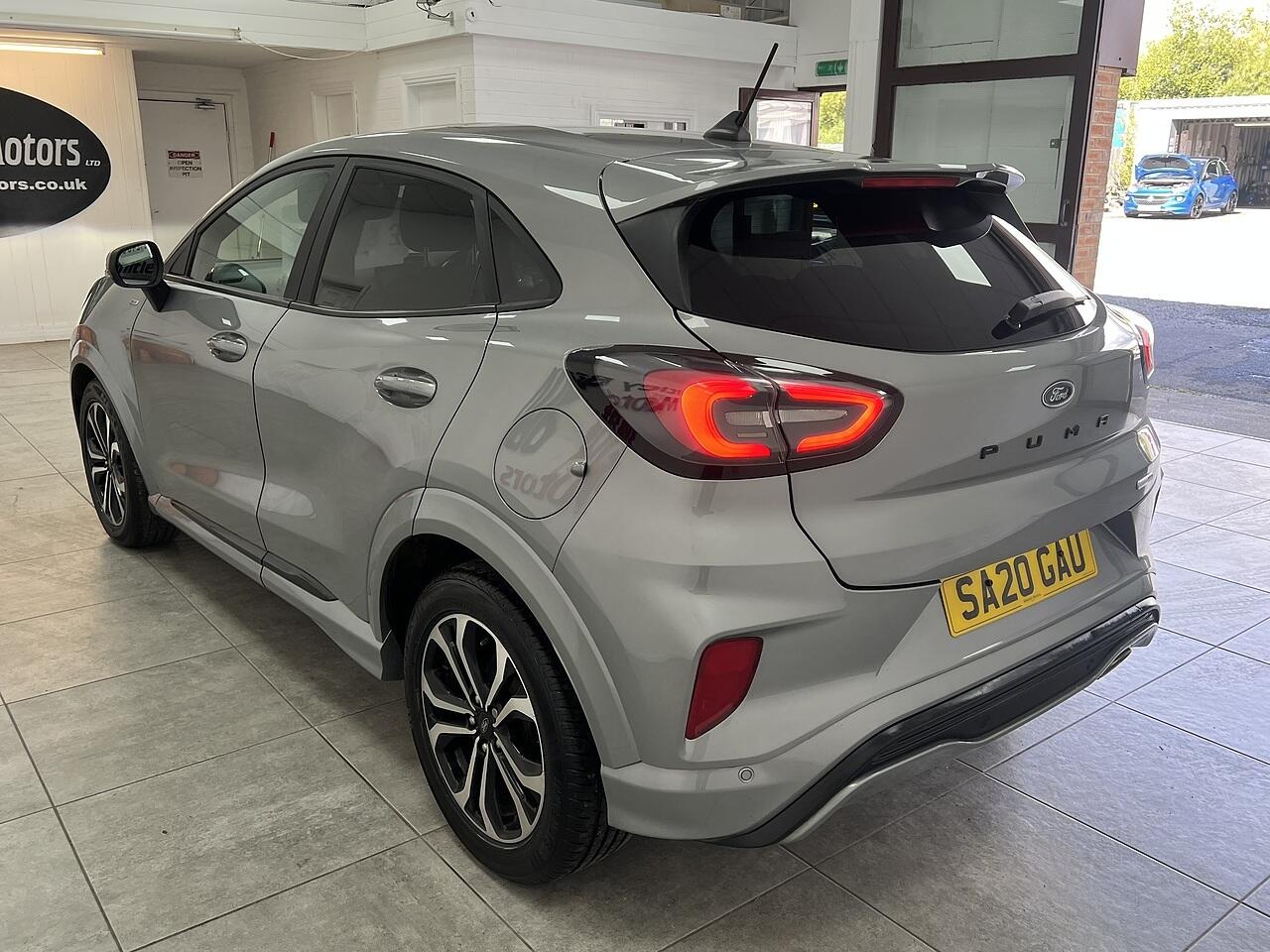 Ford Puma view 5
