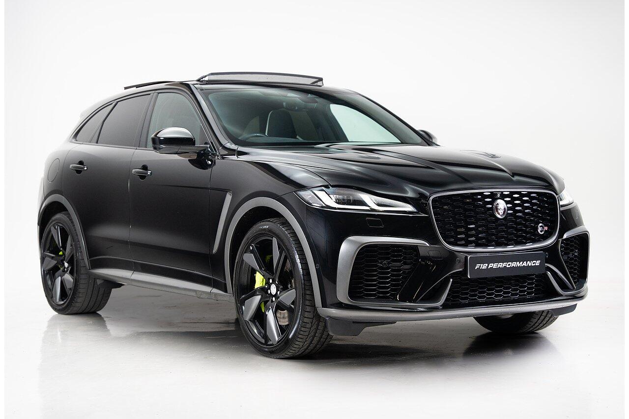 Jaguar F-Pace view 5