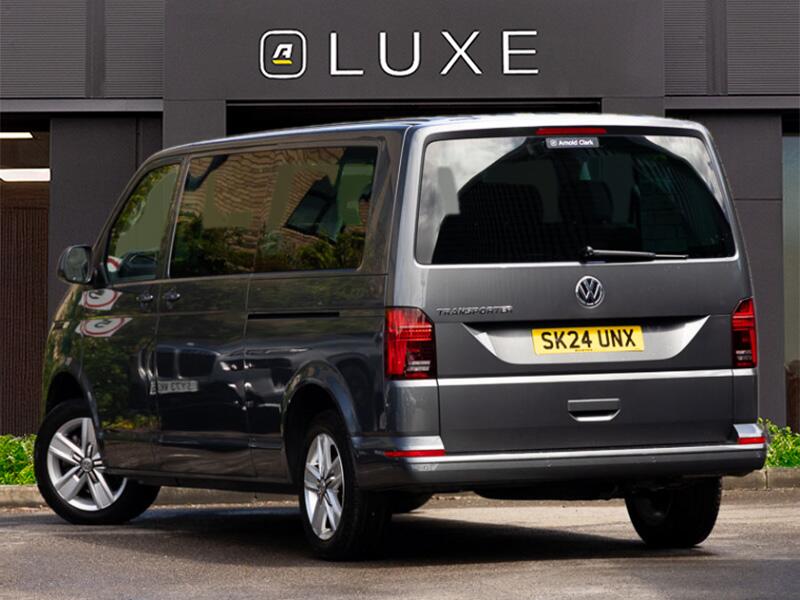 Volkswagen Transporter view 2