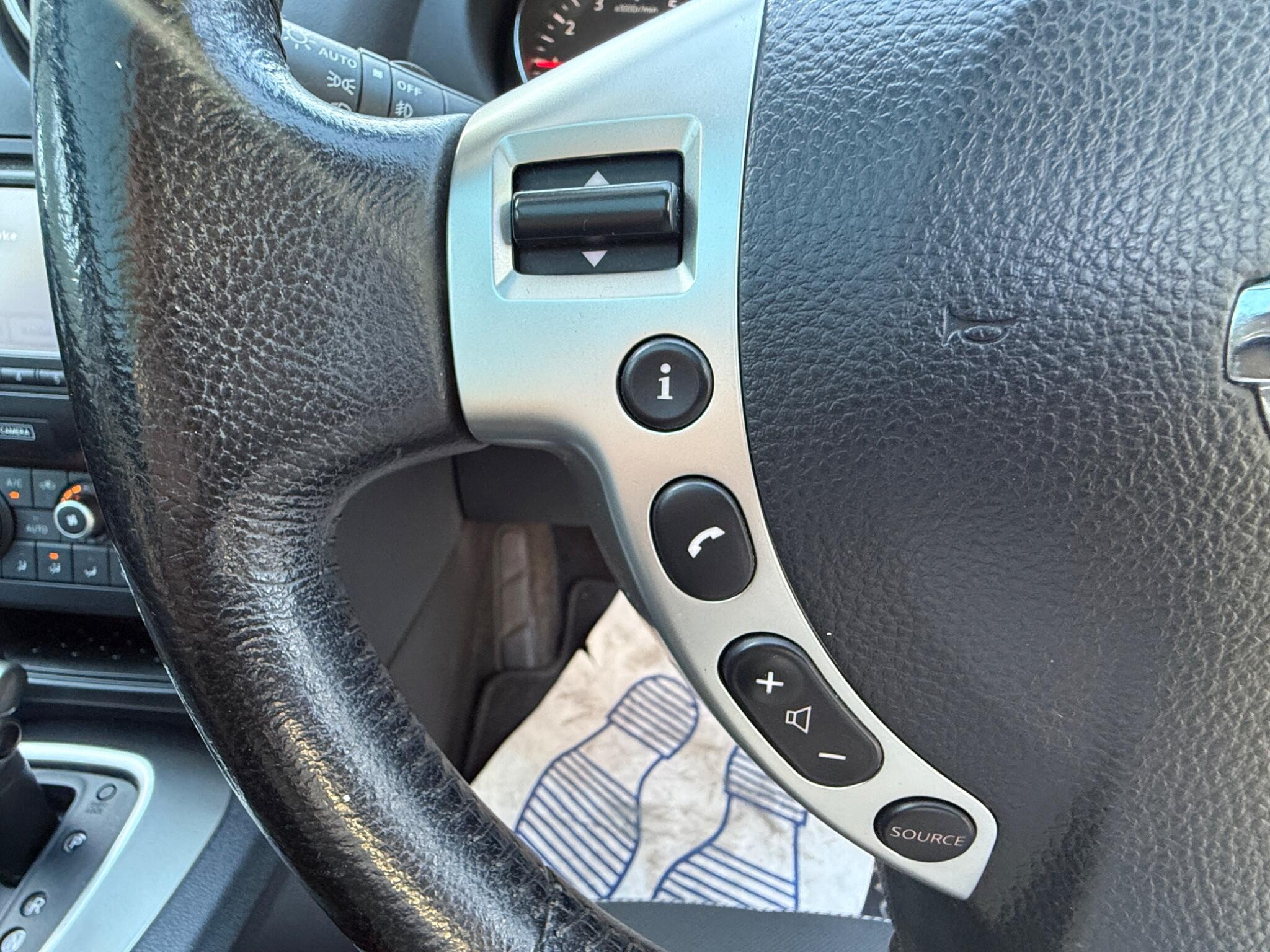 2012 Nissan Qashqai image 23