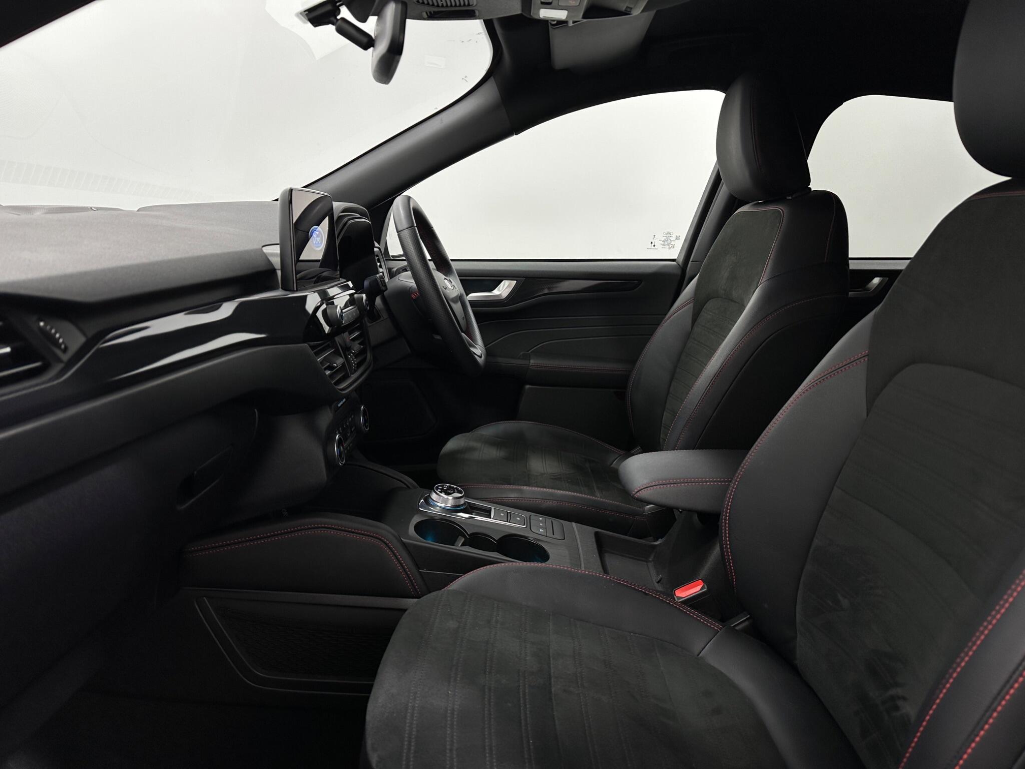 Ford Kuga view 36