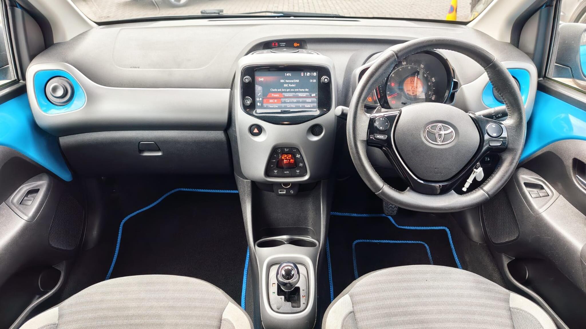 Toyota Aygo view 11