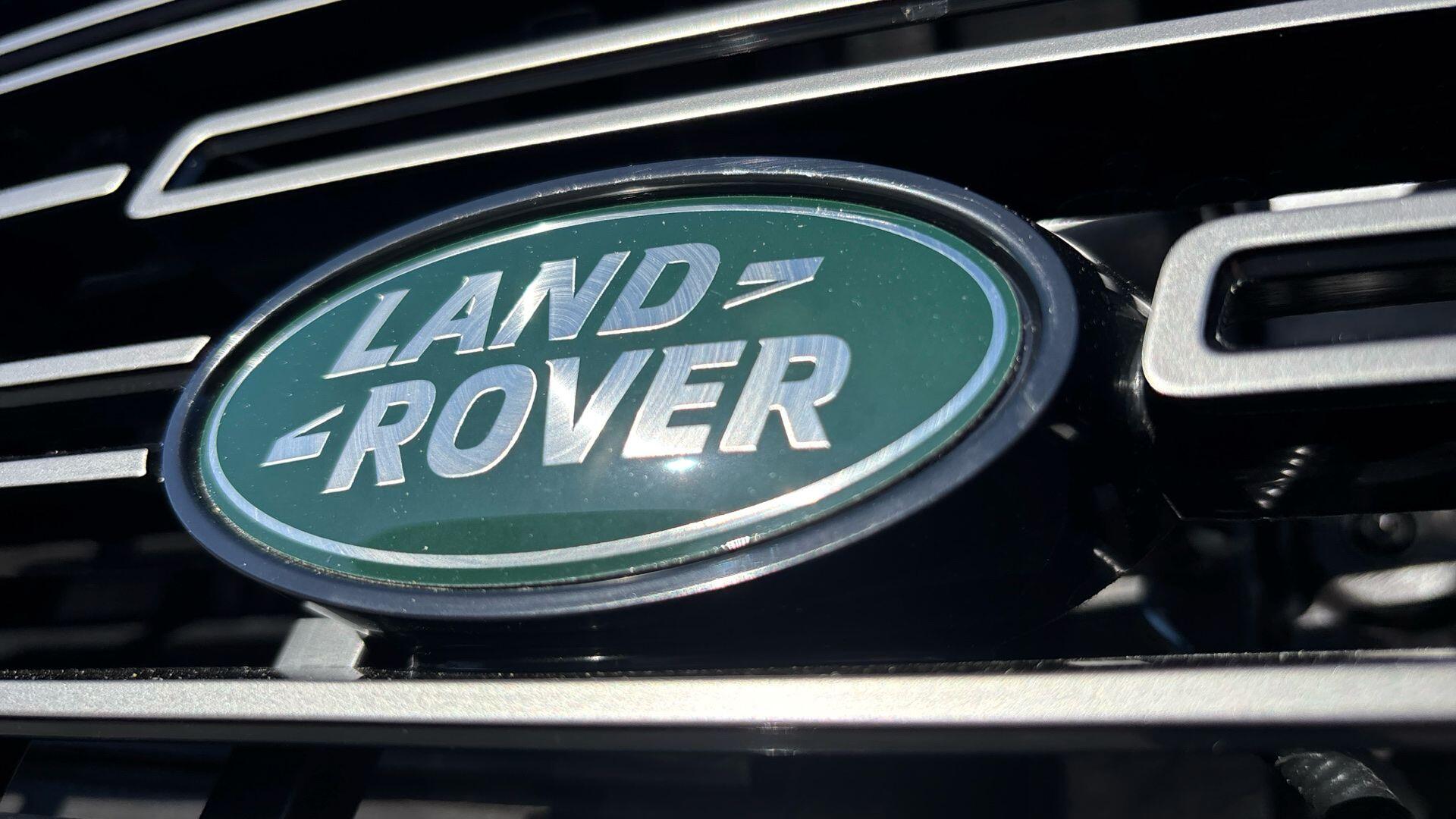 Land Rover Range Rover view 46