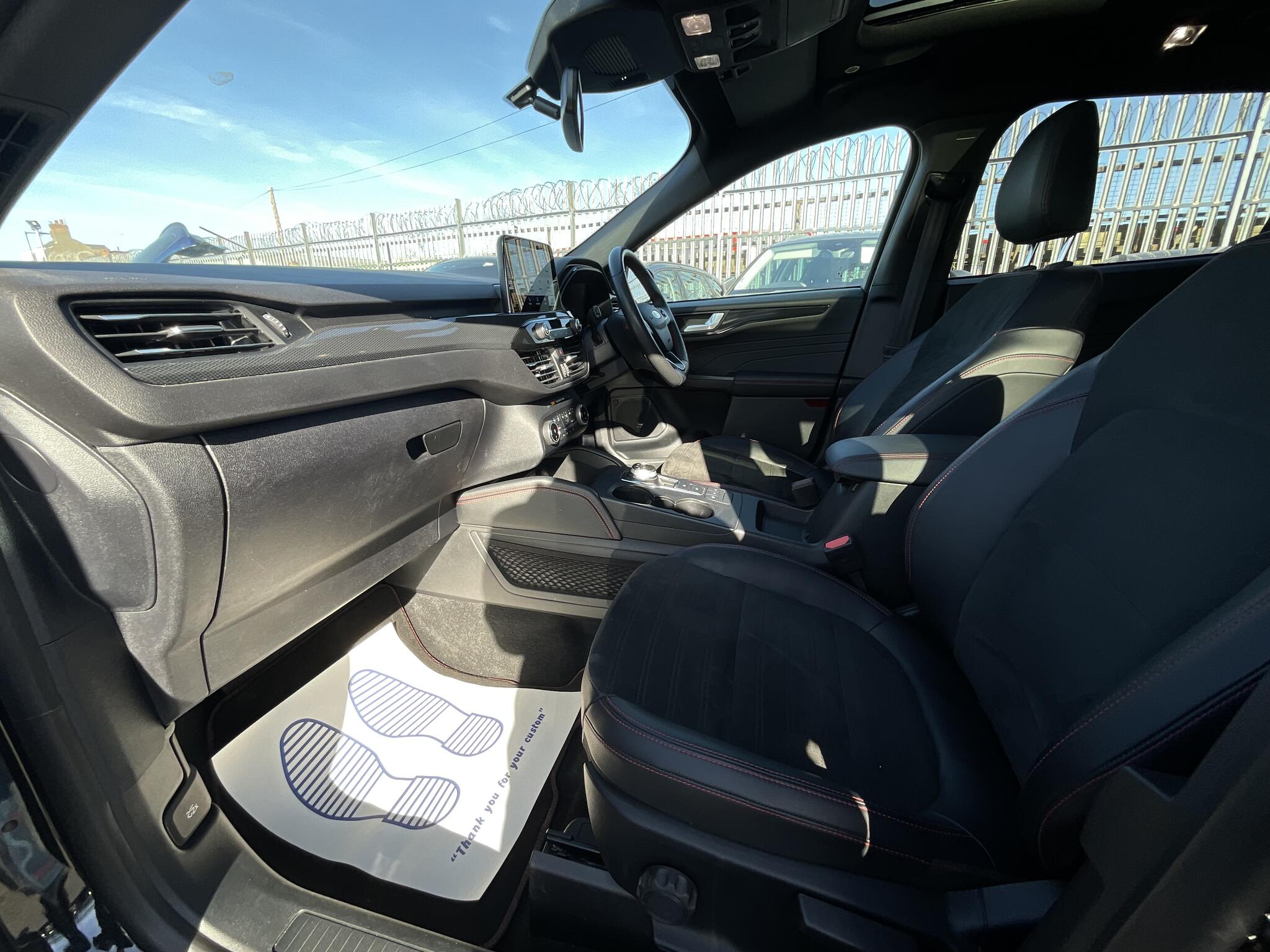 Ford Kuga view 16
