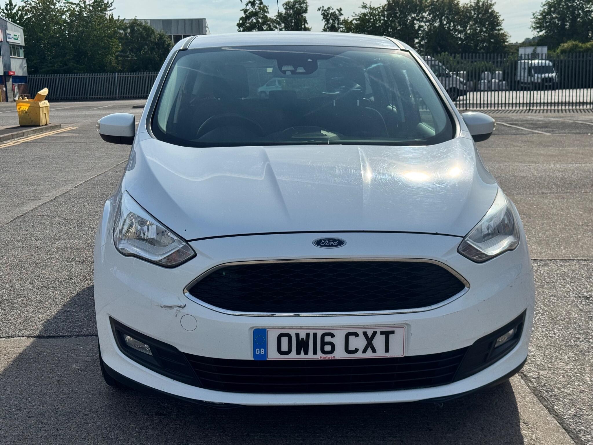 Ford C-Max view 2