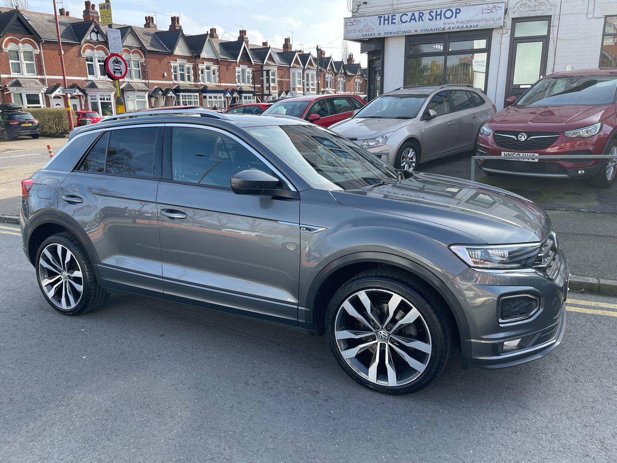 Volkswagen T-Roc view 10