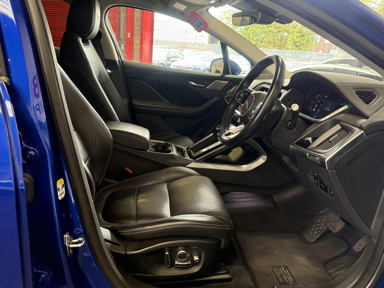 Jaguar I-Pace view 31