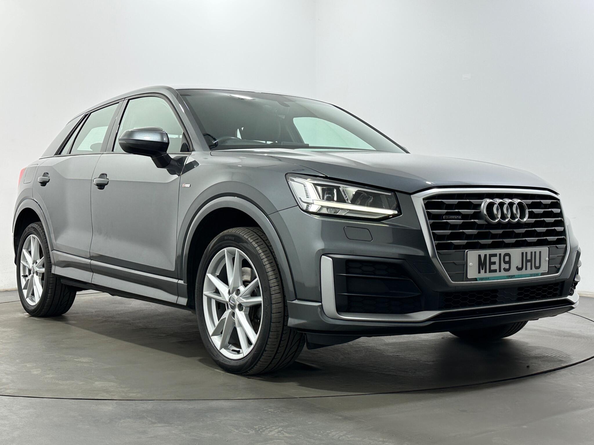 Audi Q2 view 53