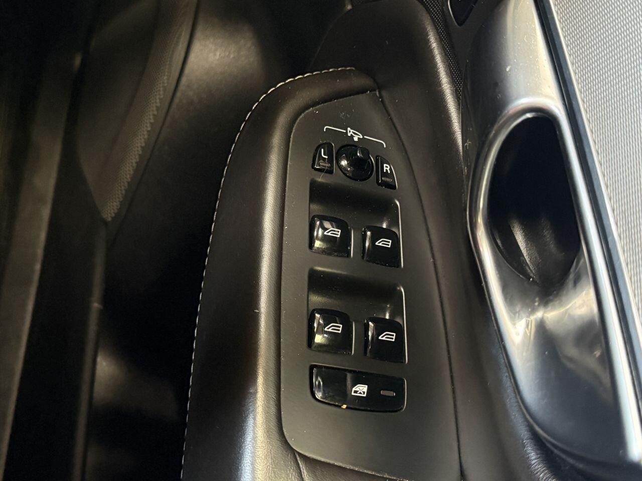Volvo XC90 view 46