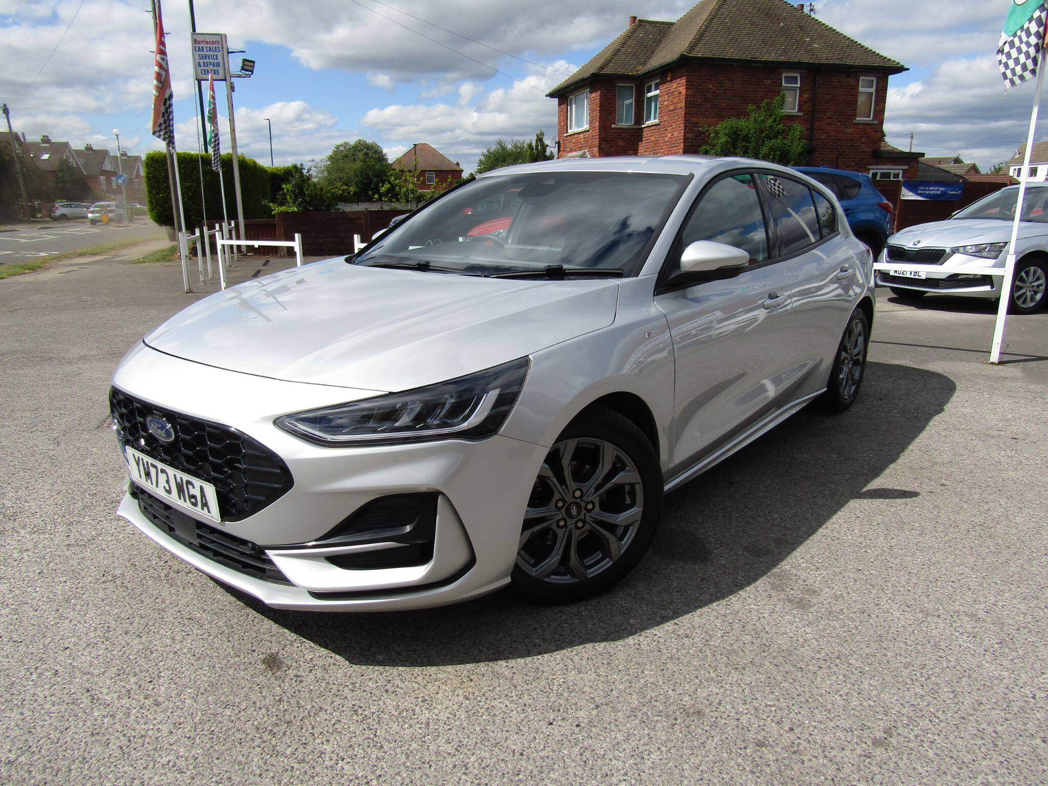 Ford Focus view 6