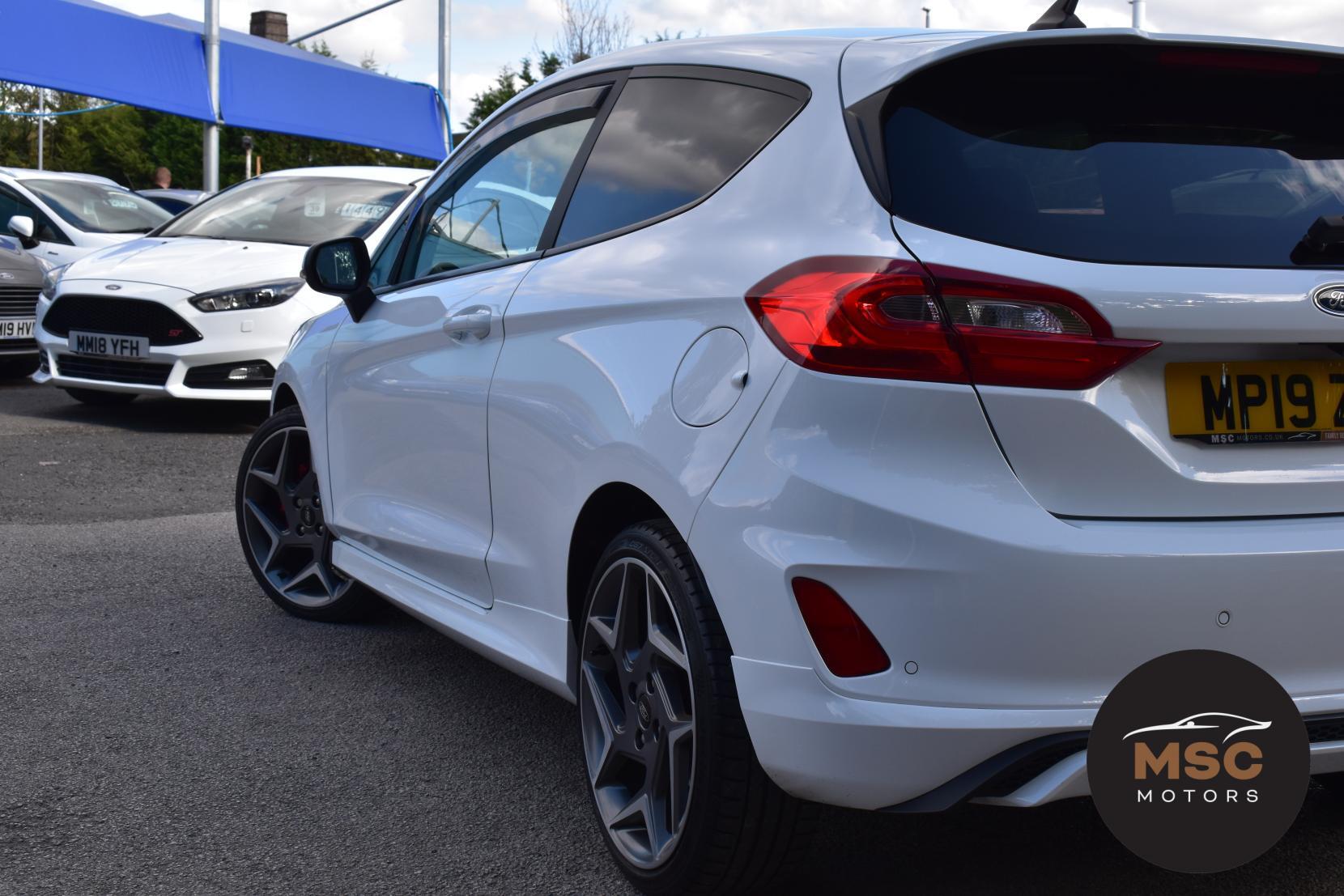 Ford Fiesta view 26