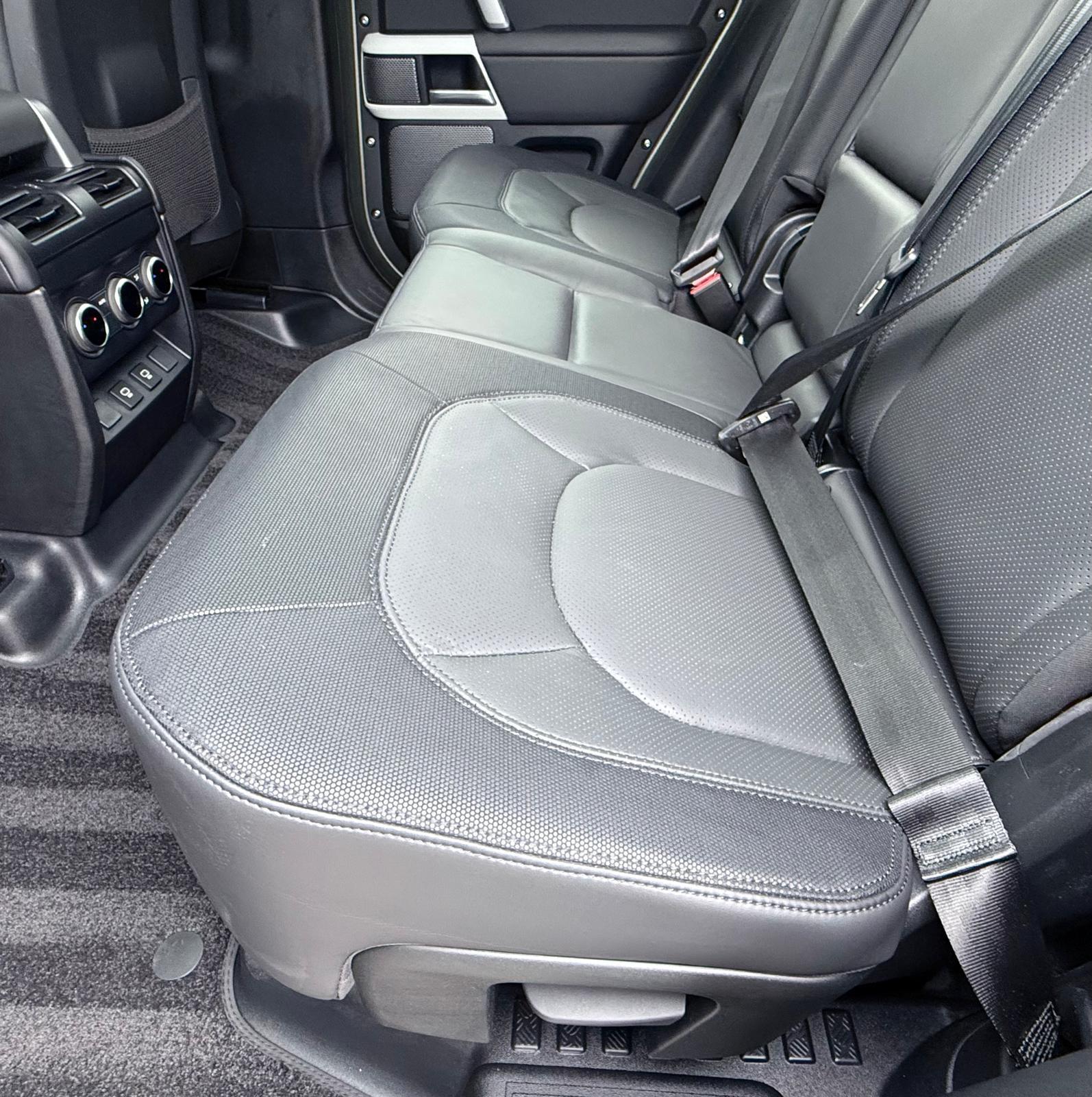 Land Rover Defender view 54