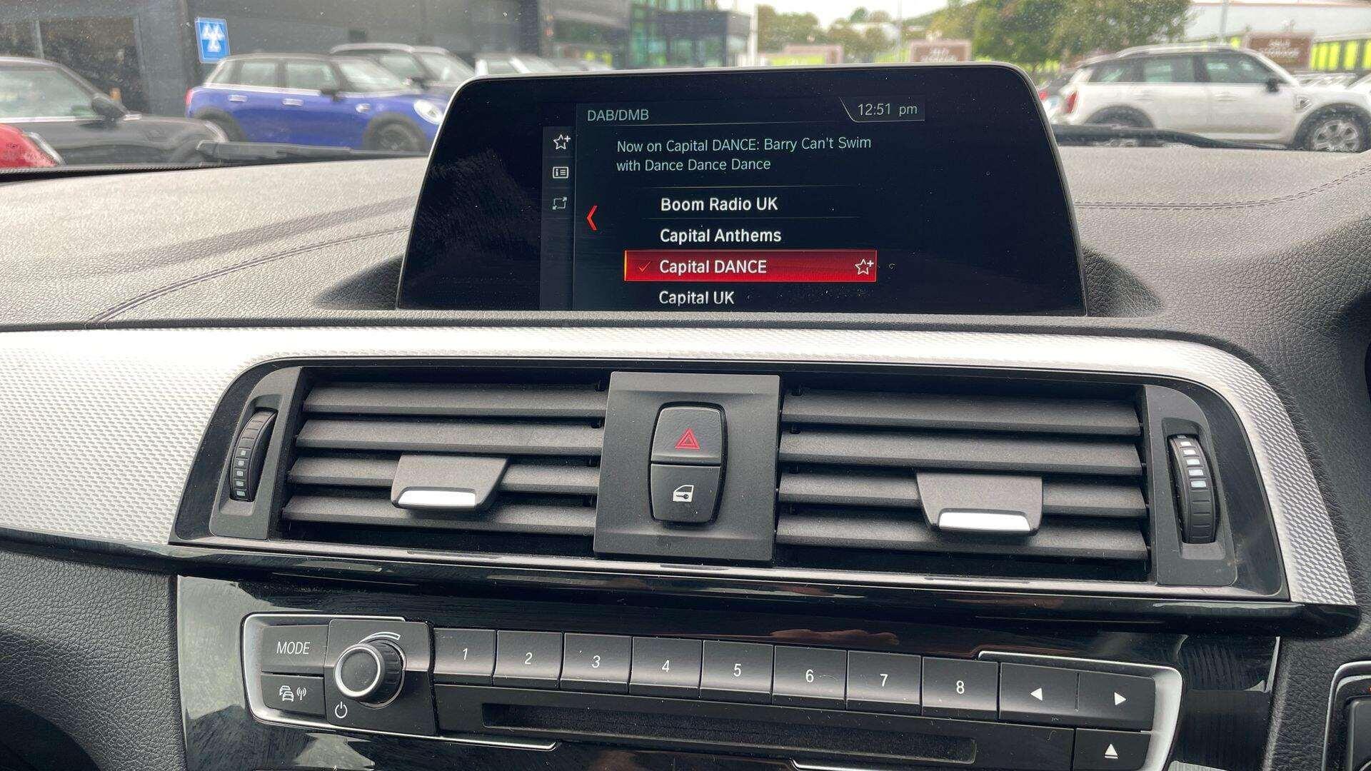 BMW 2 Series view 31