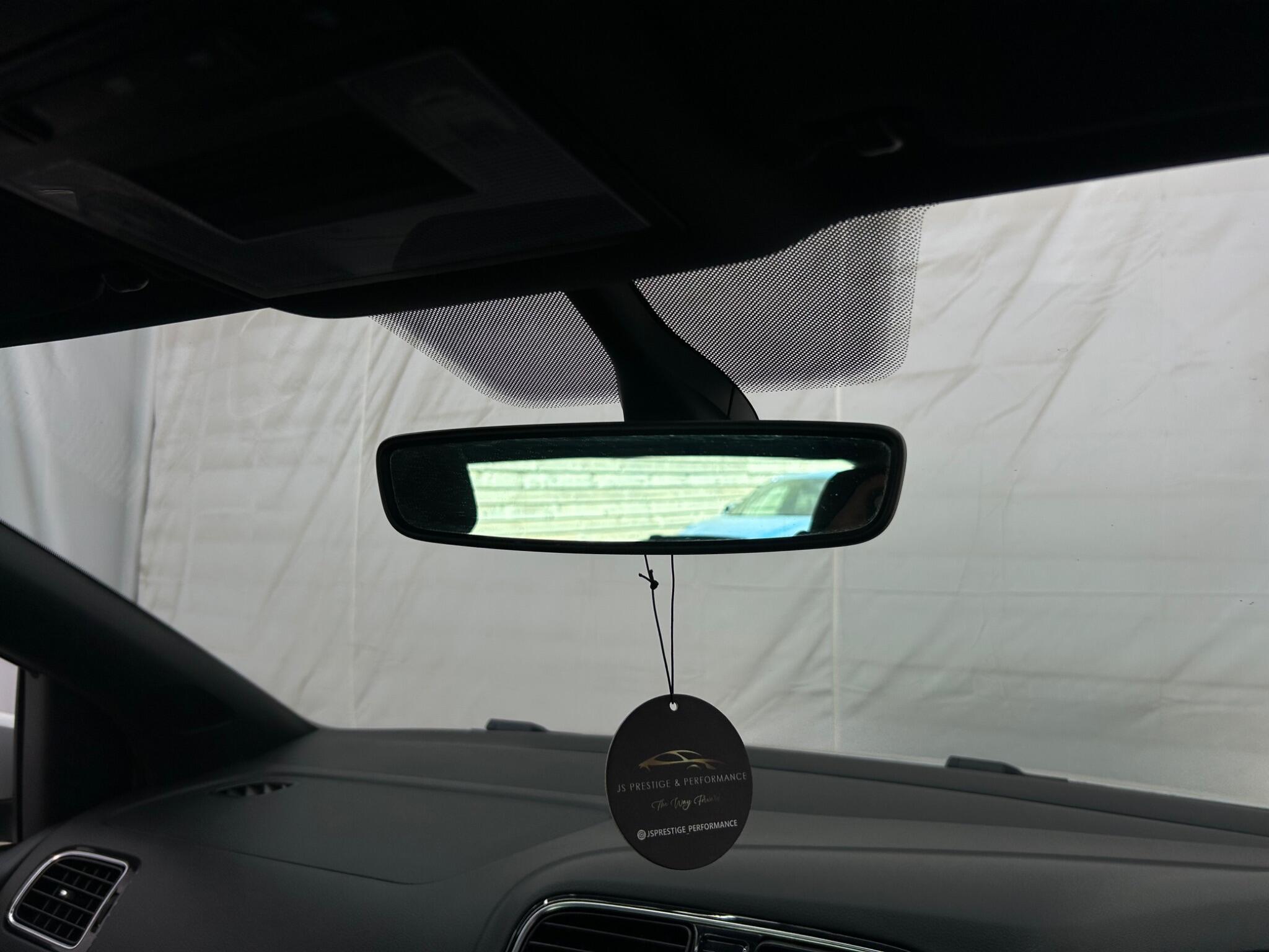 Volkswagen Polo view 48
