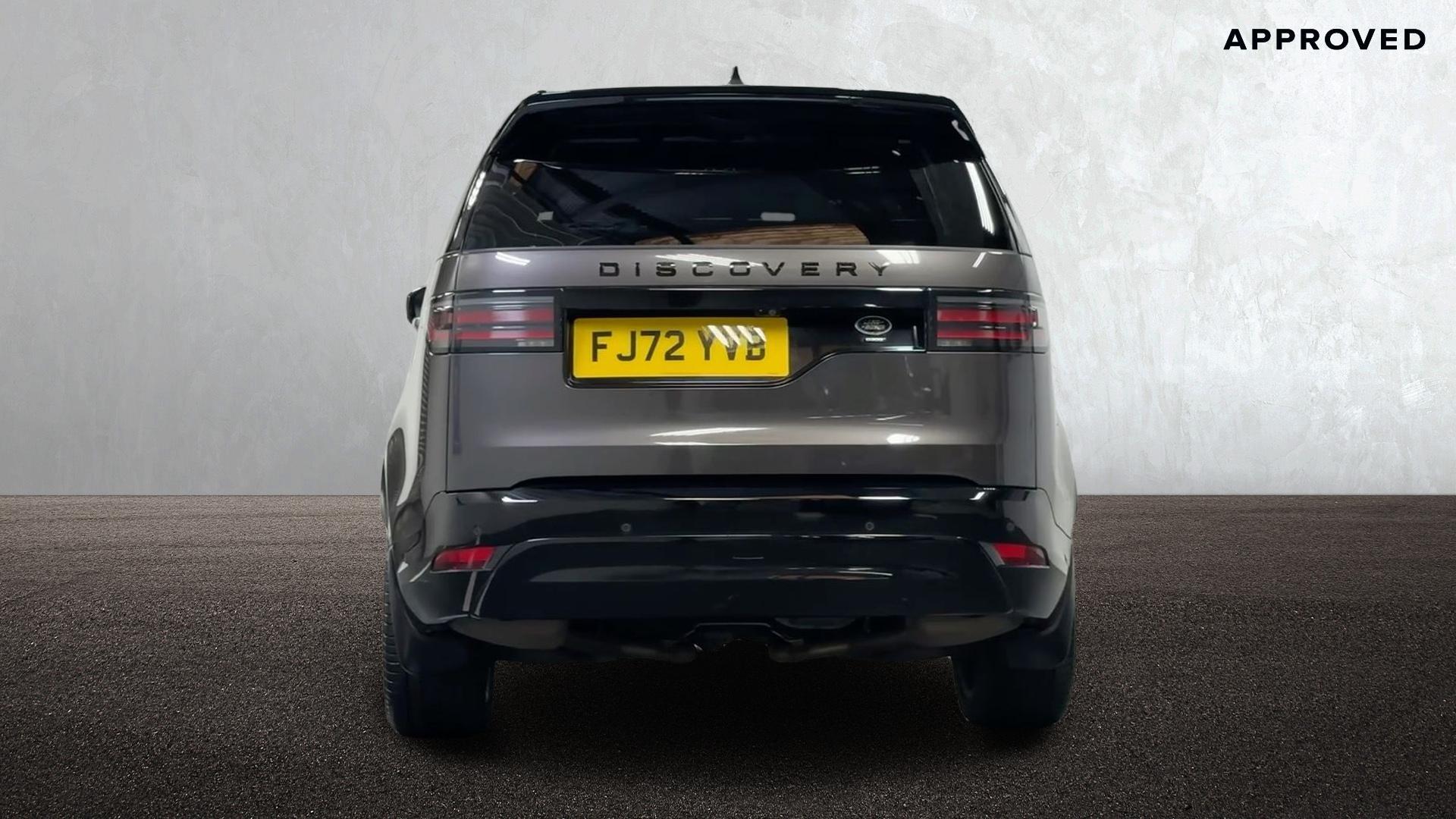Land Rover Discovery view 6