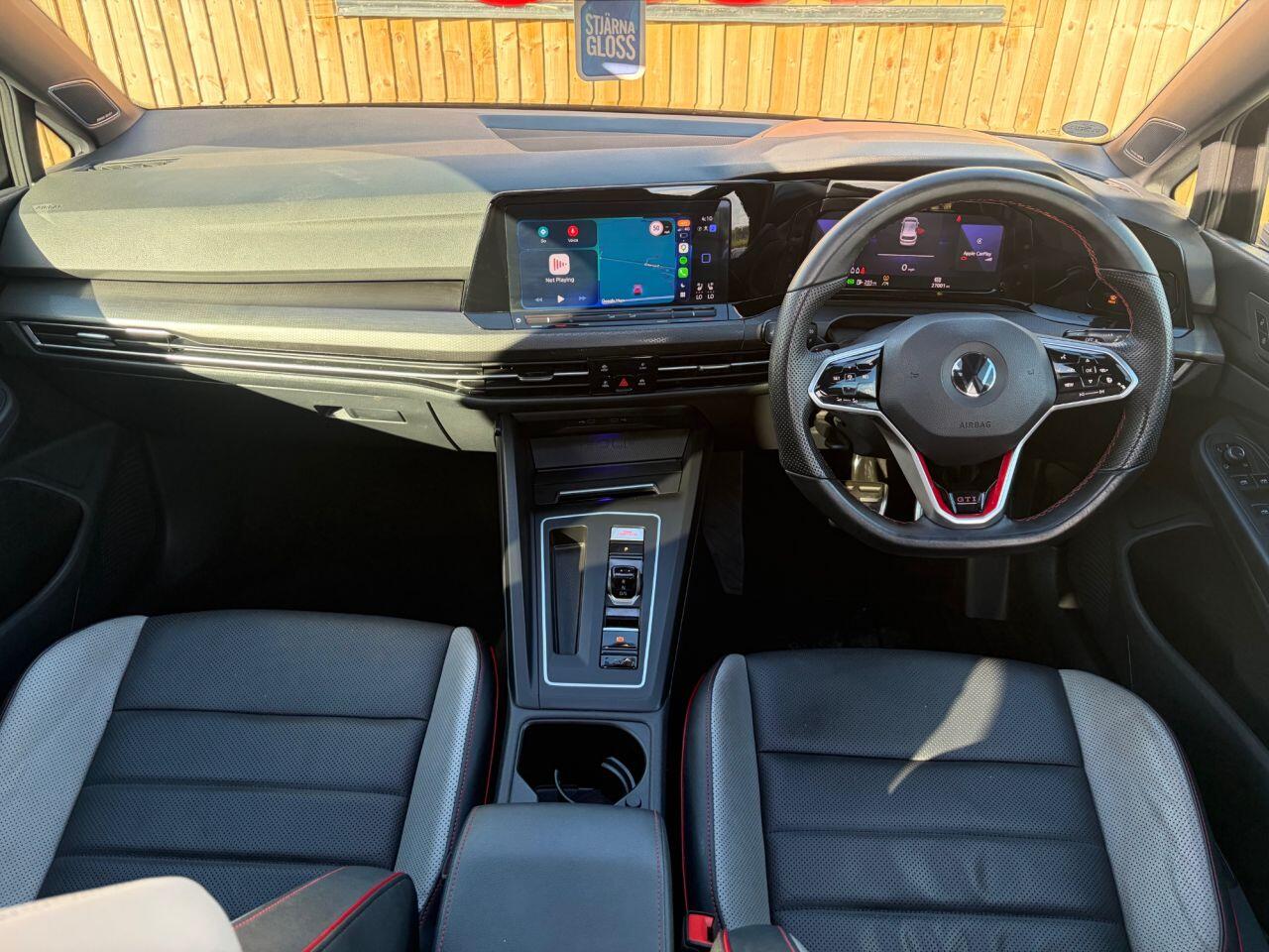 Volkswagen Golf view 12