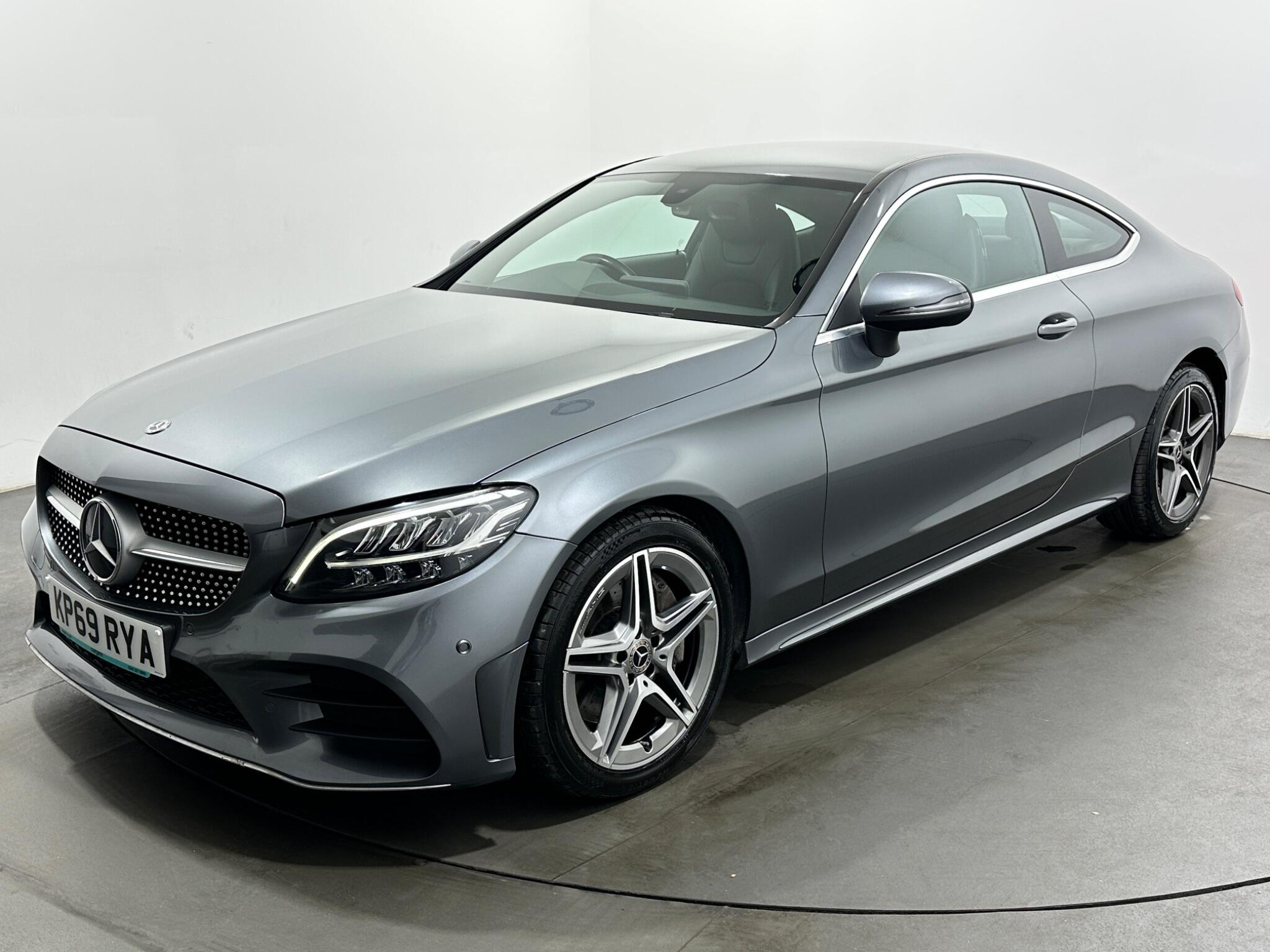 Mercedes-Benz C Class view 50