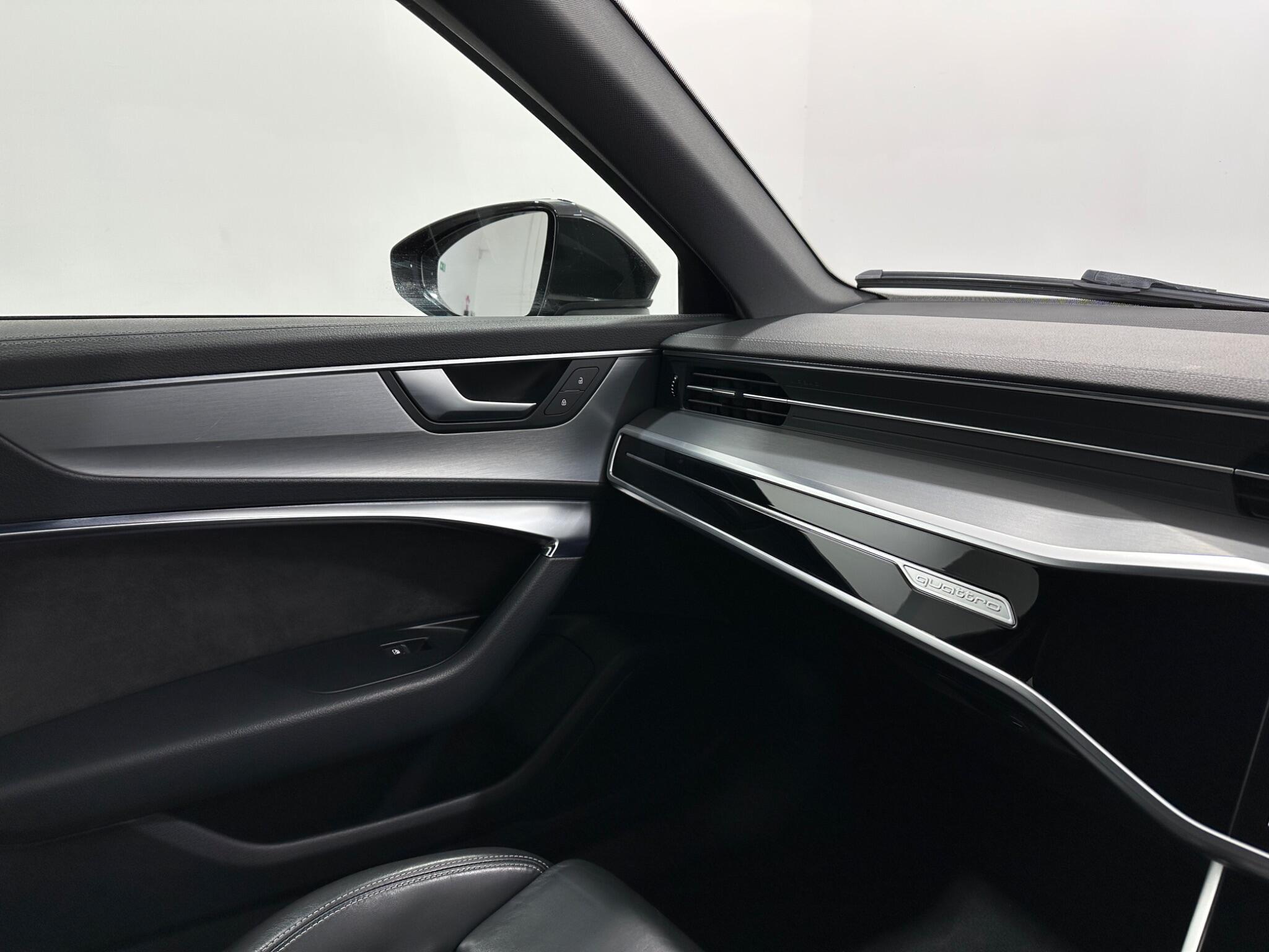 Audi A6 view 27
