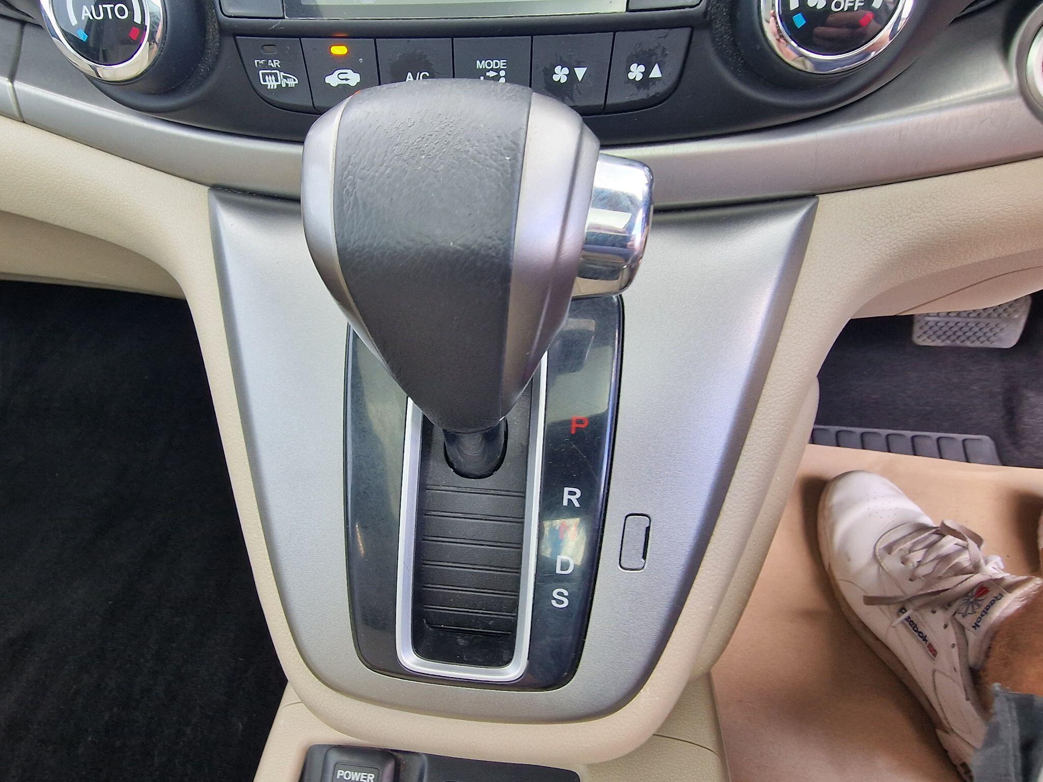 Honda CR-V view 4