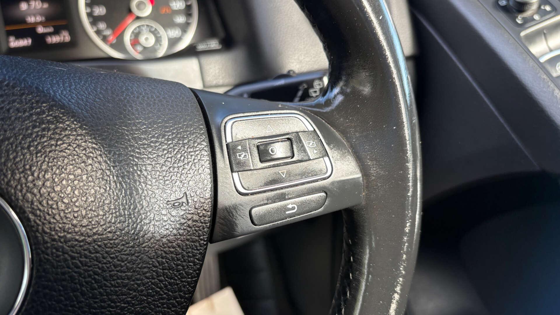 Volkswagen Tiguan view 19