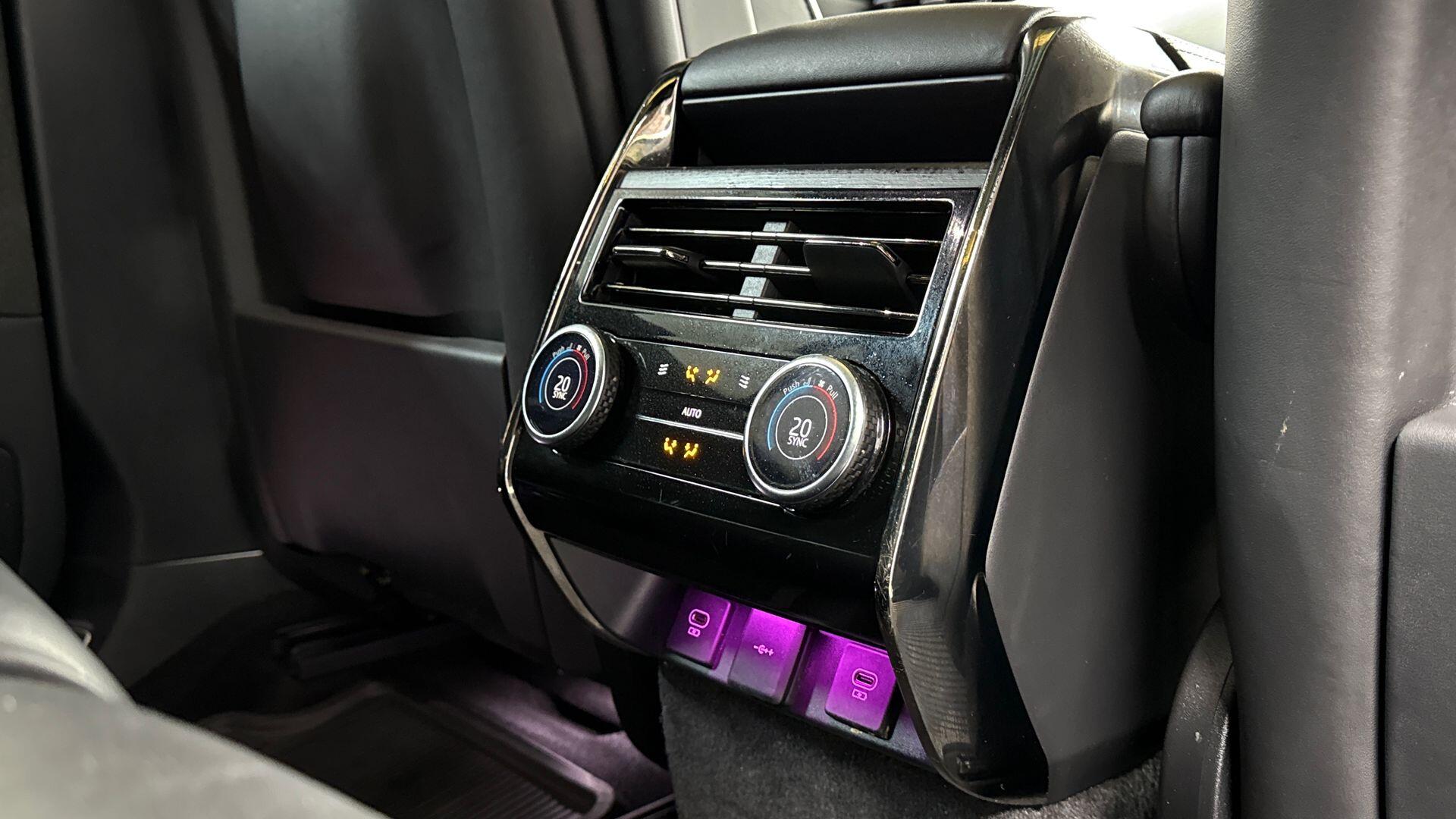 Land Rover Range Rover Sport view 18
