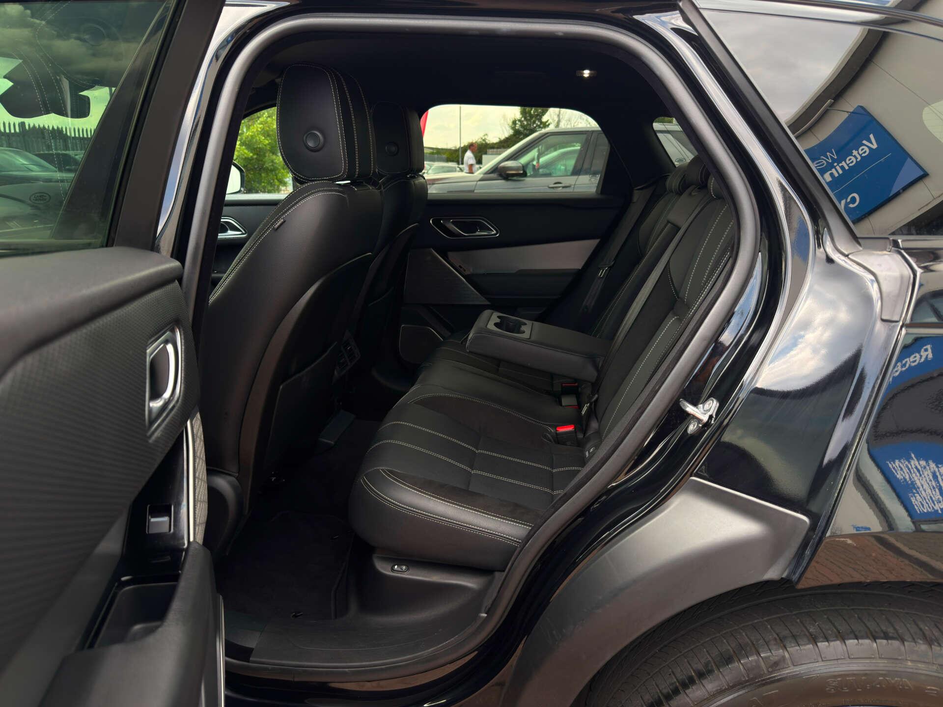Land Rover Range Rover Velar view 42
