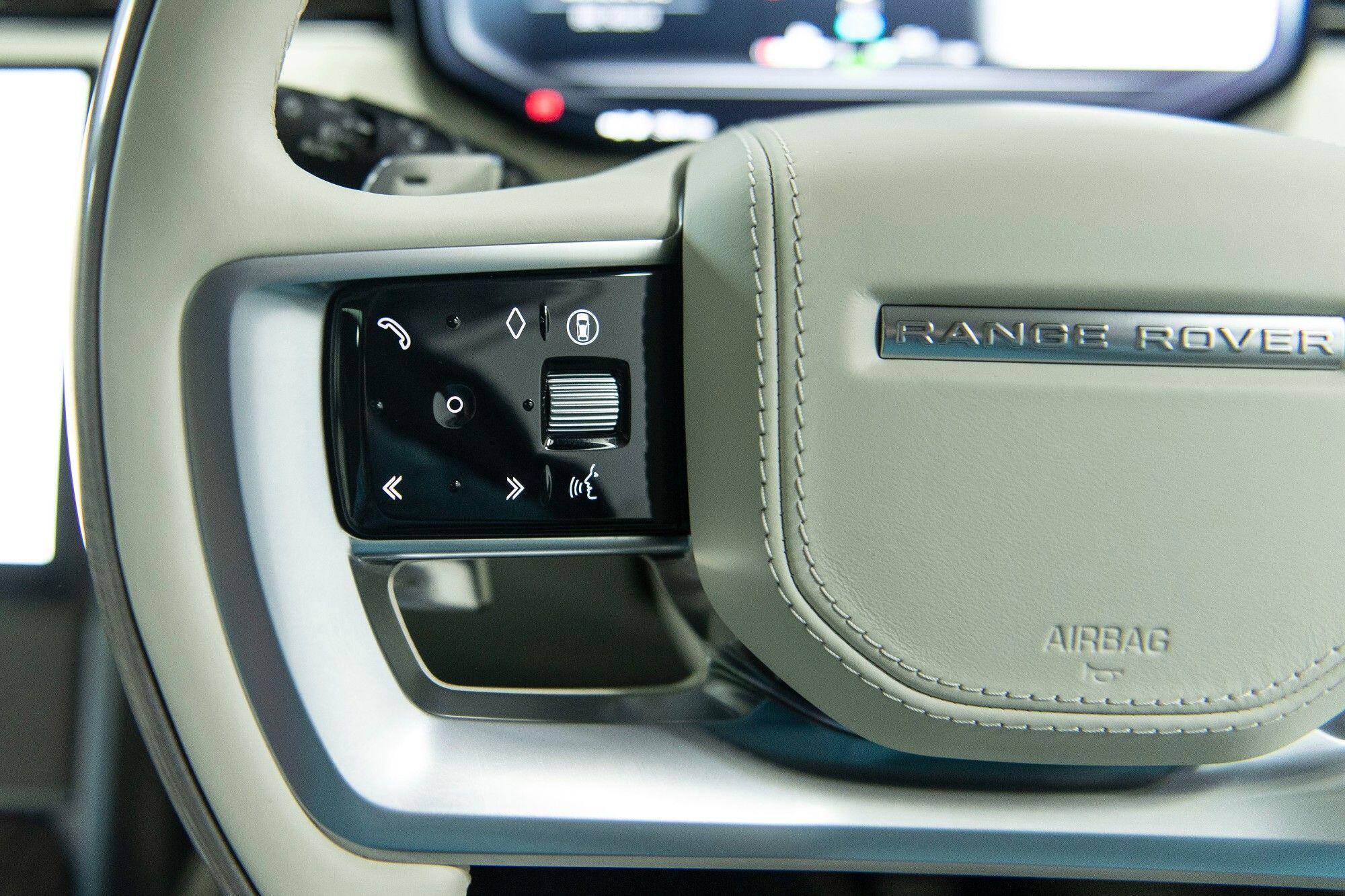 Land Rover Range Rover view 16