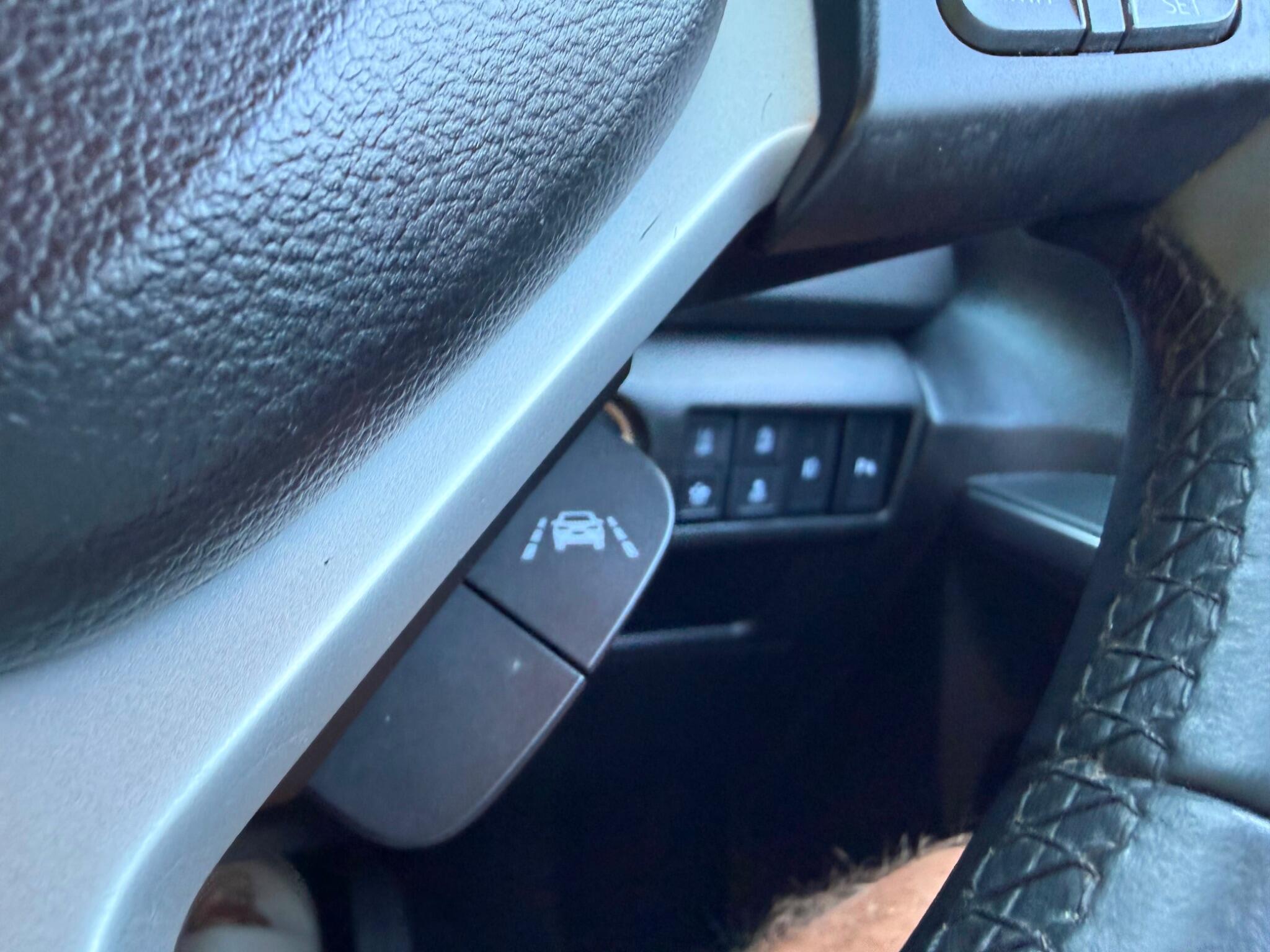 Suzuki S-Cross view 18