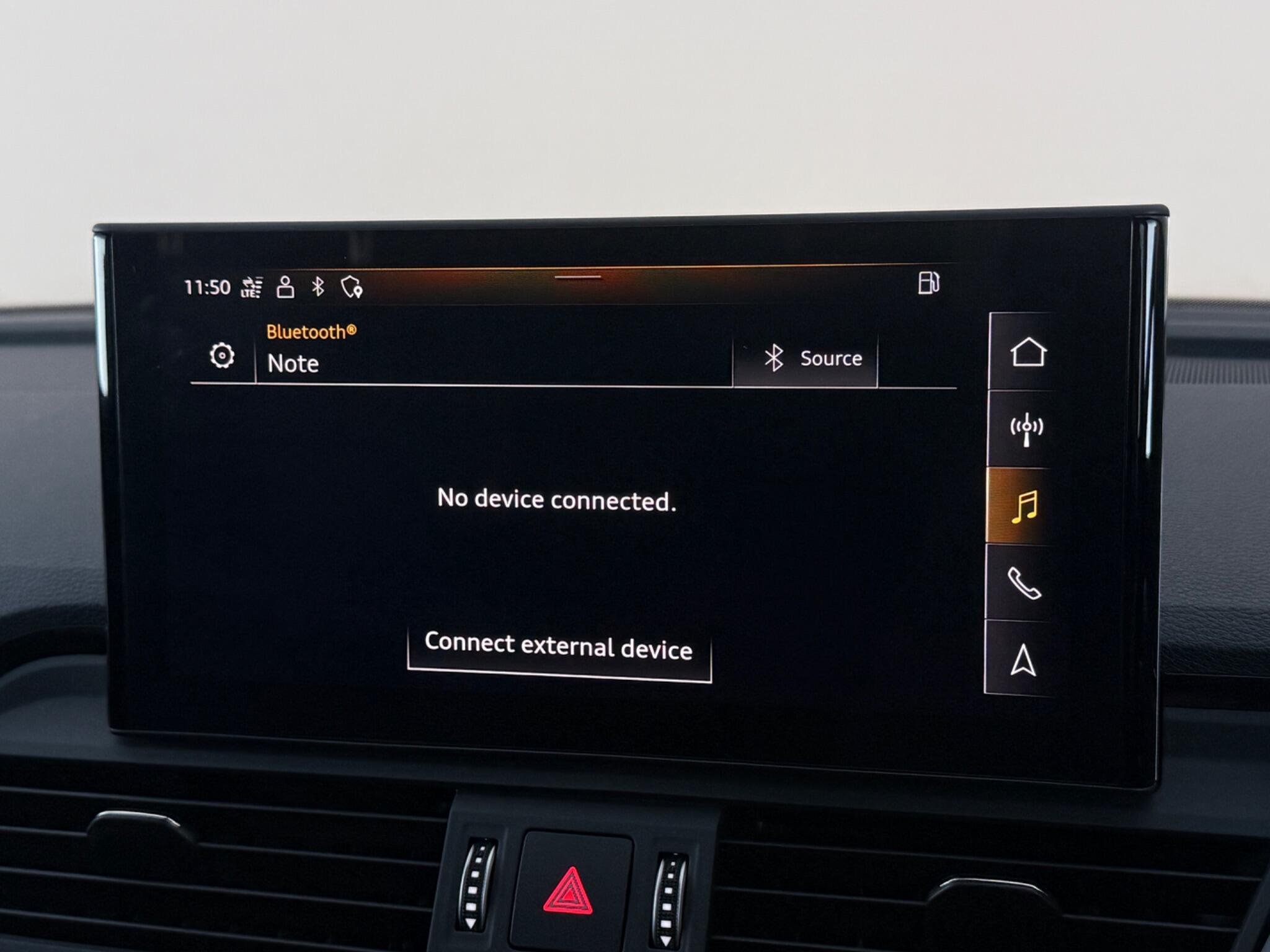 Audi Q5 view 24