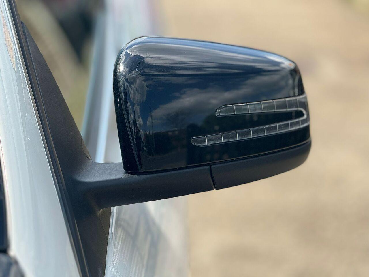 Mercedes-Benz A view 31