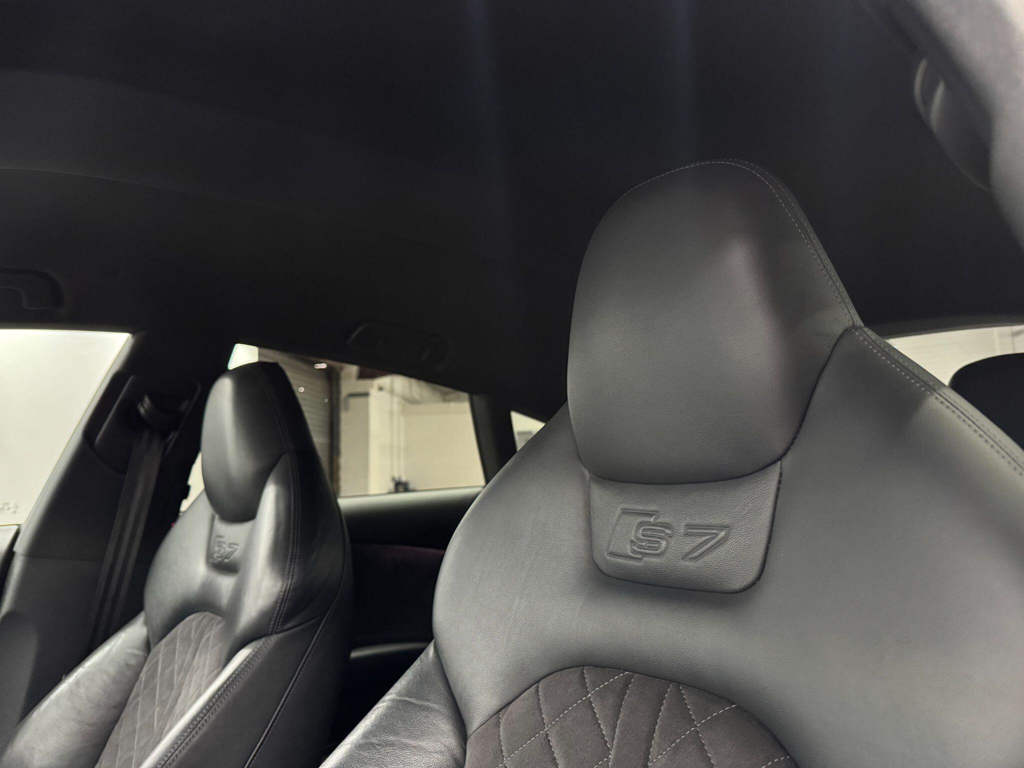Audi S7 view 44