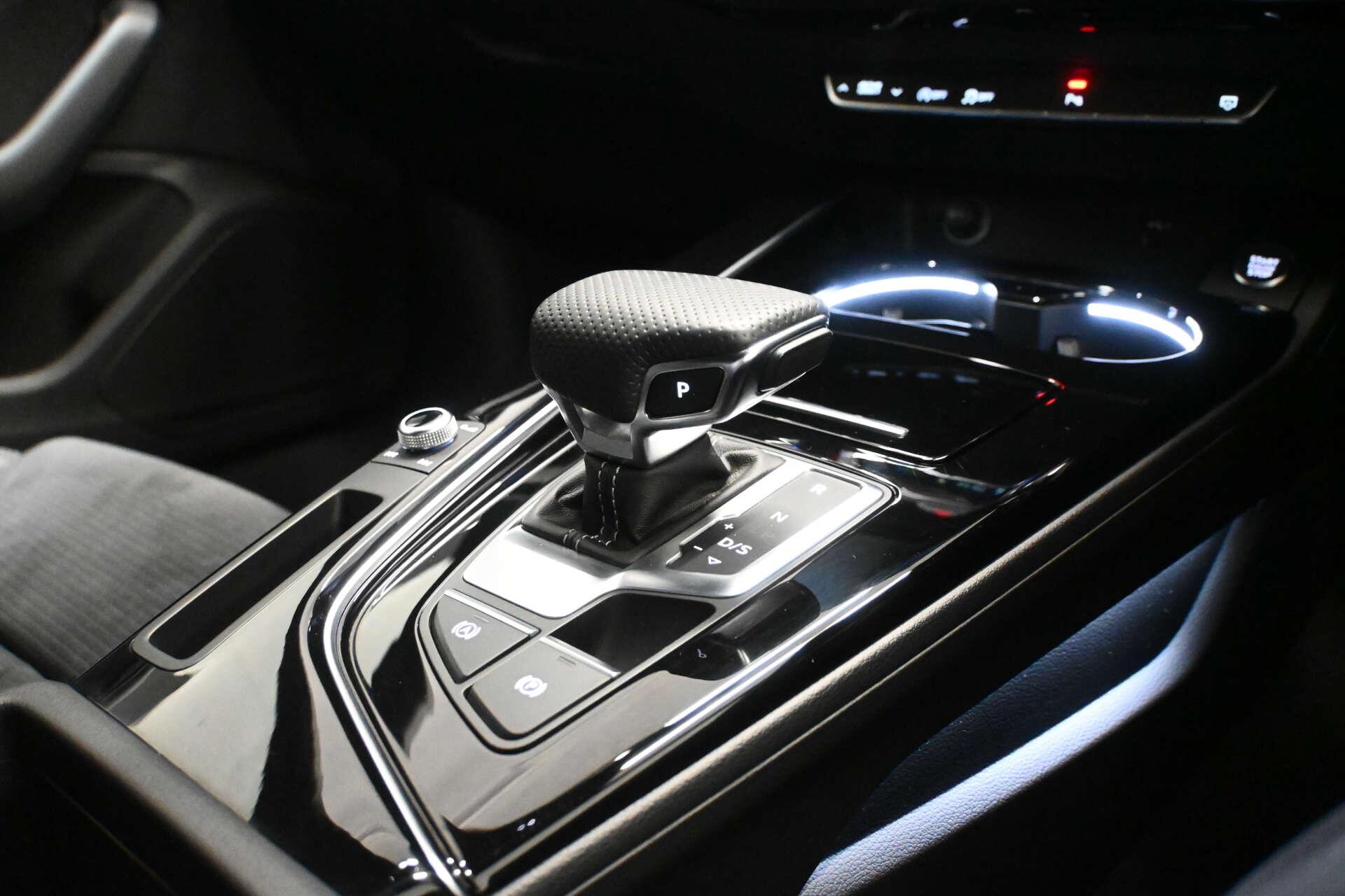 Audi A4 view 22