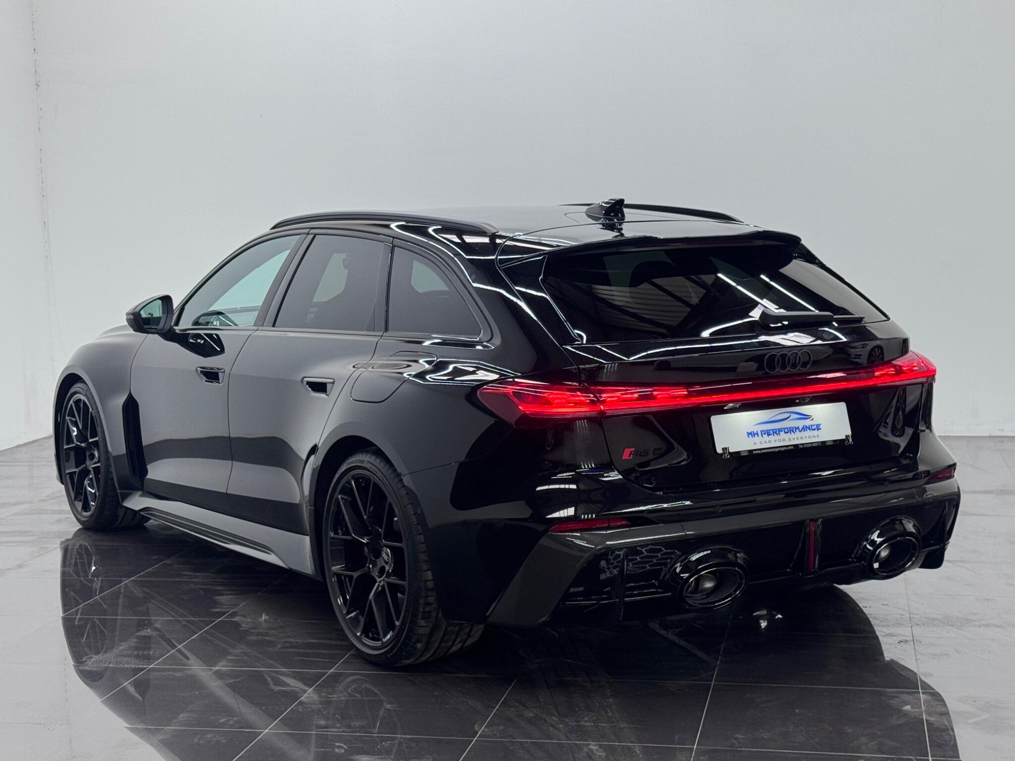 Audi RS5 view 77