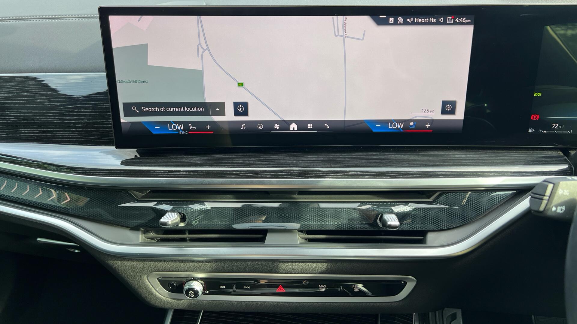 BMW X5 view 8