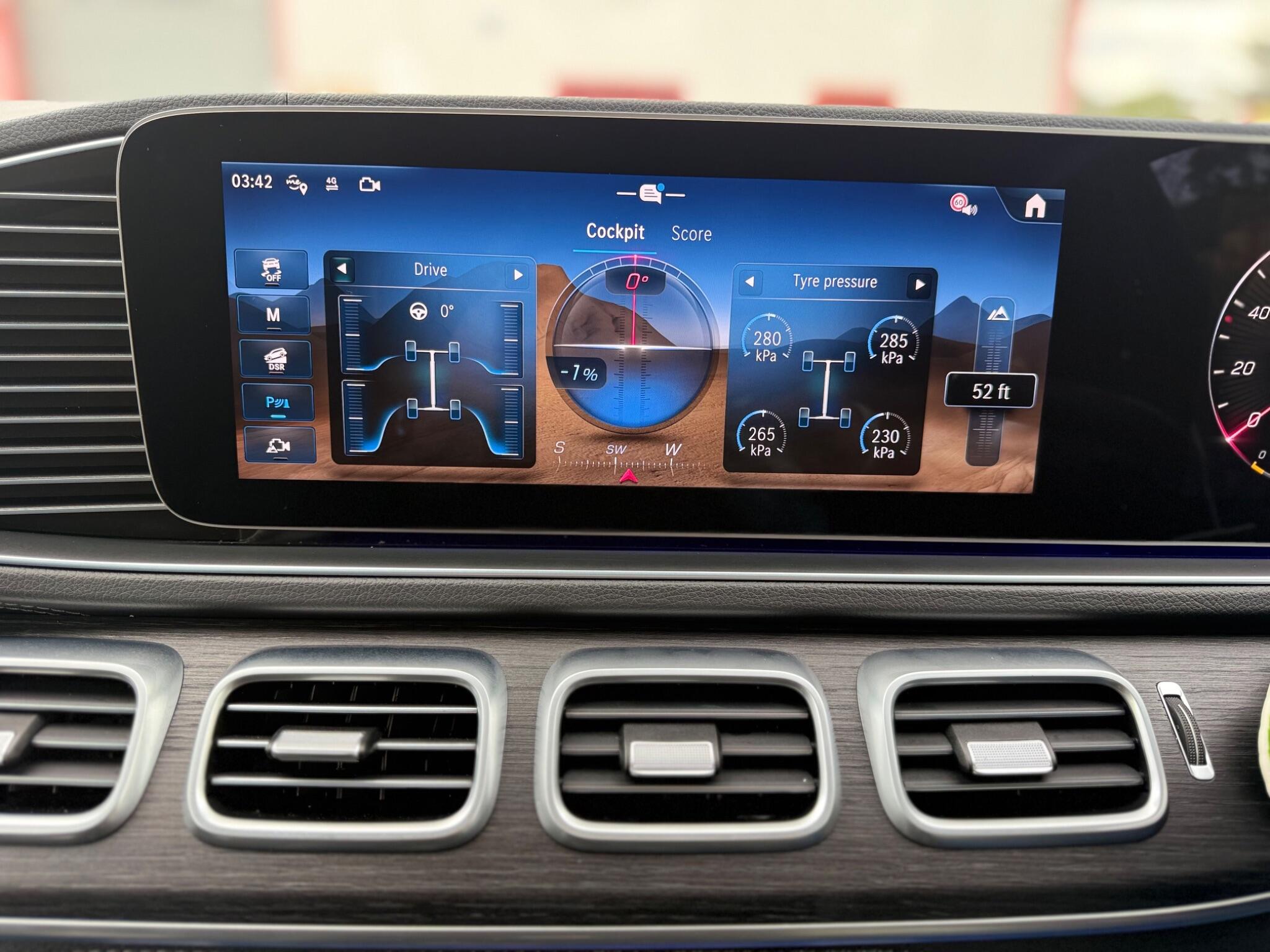 Mercedes-Benz GLE view 35