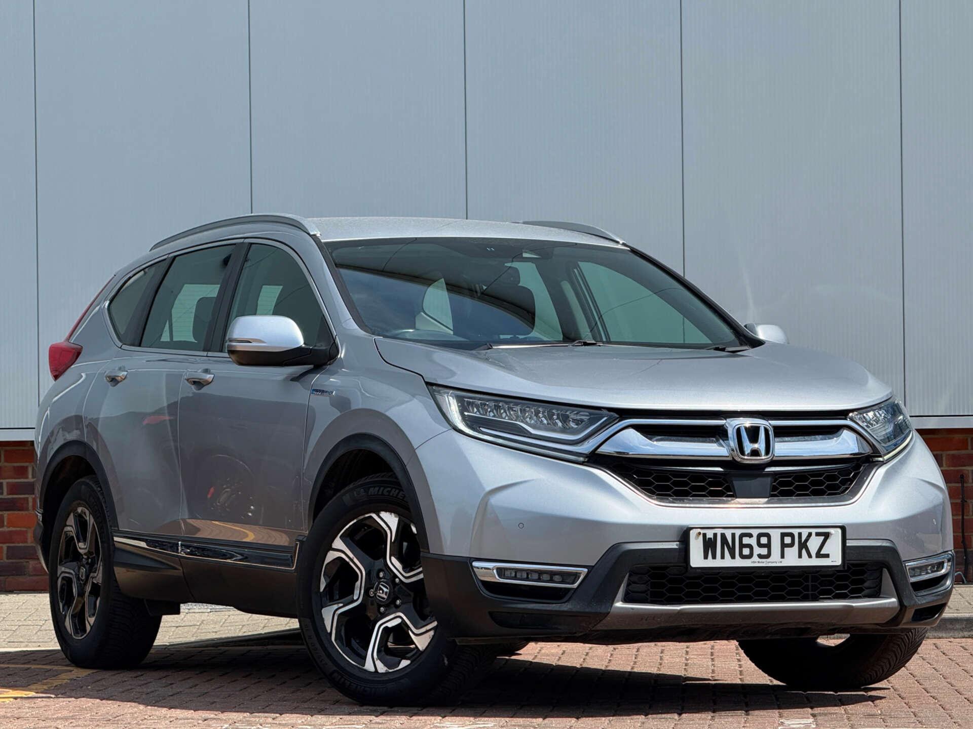 Honda CR-V main image