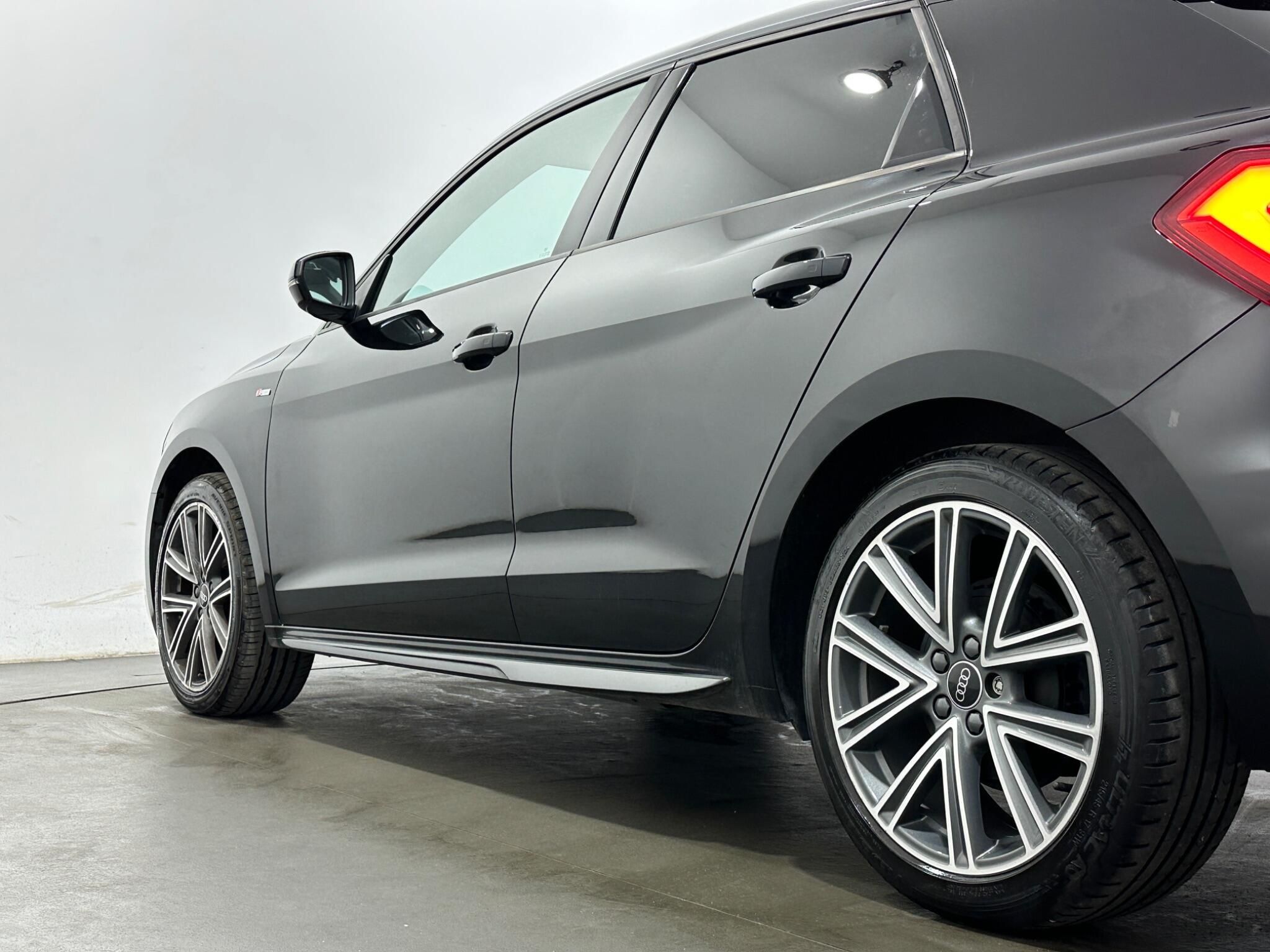 Audi A1 view 48