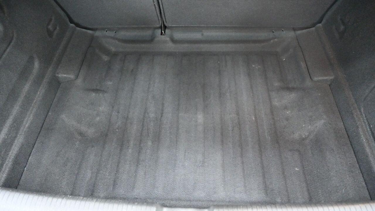 Vauxhall Astra view 8
