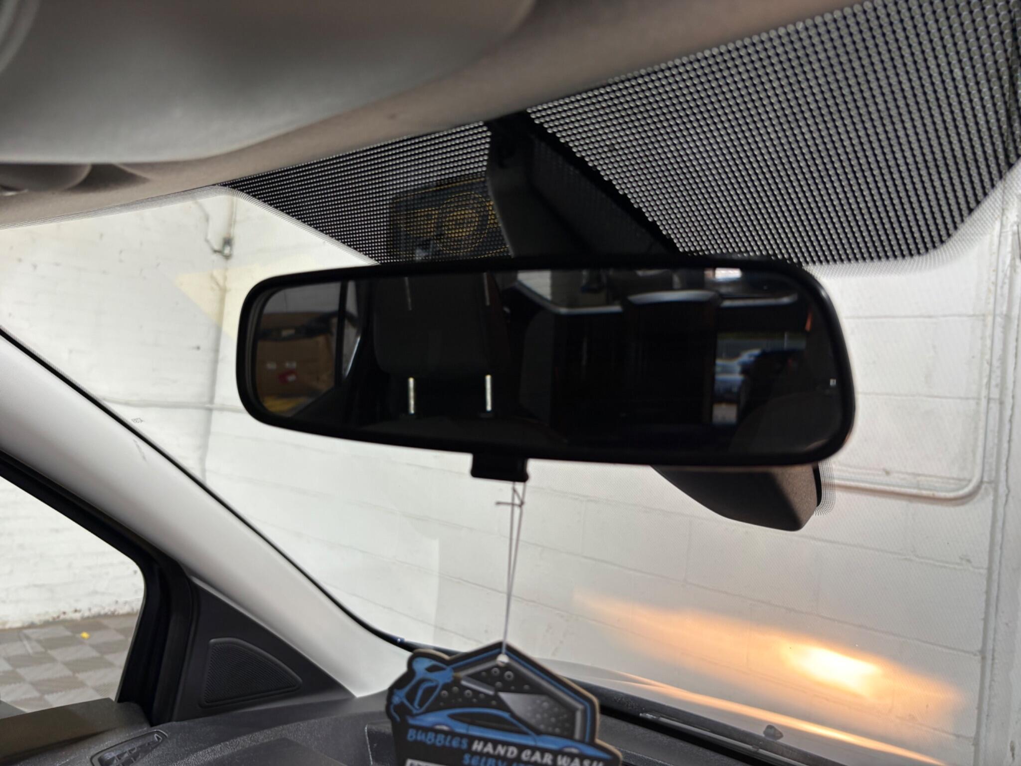 Ford Tourneo Connect view 13