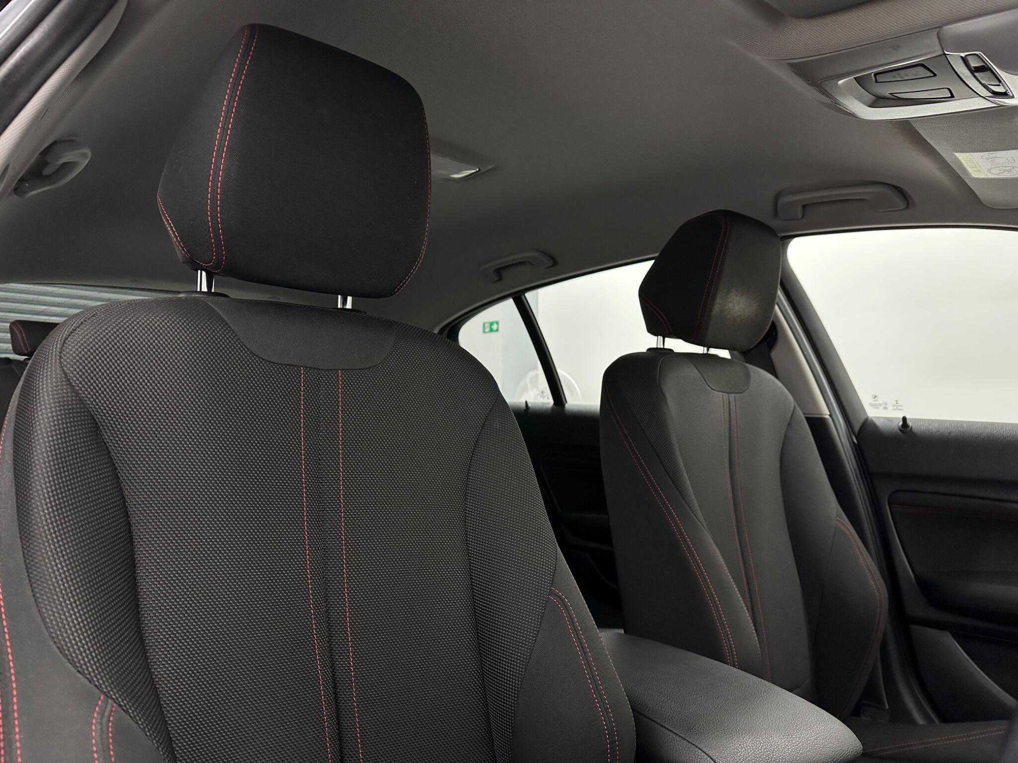 BMW 1 Series view 33