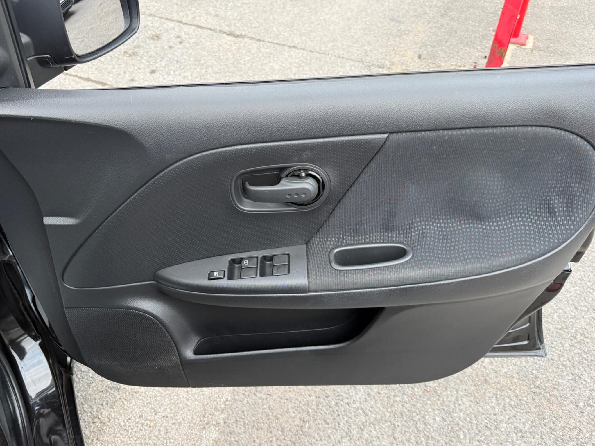 Nissan Note - Image 33