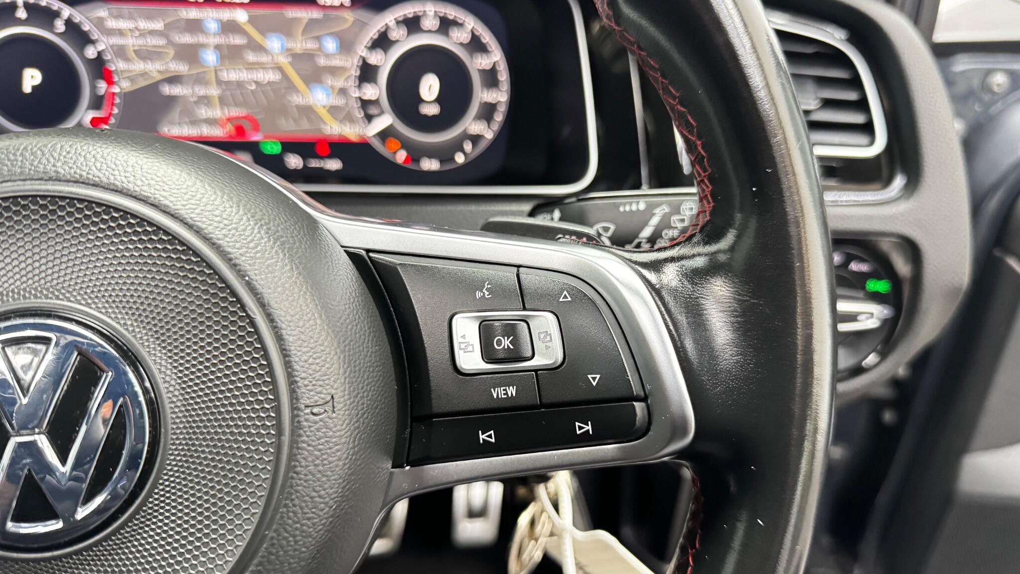 Volkswagen Golf view 58