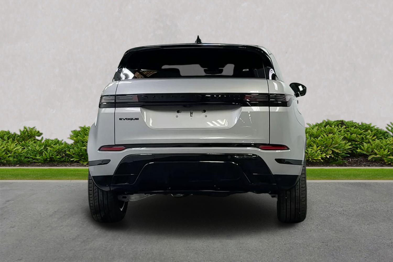 Land Rover Range Rover Evoque view 4