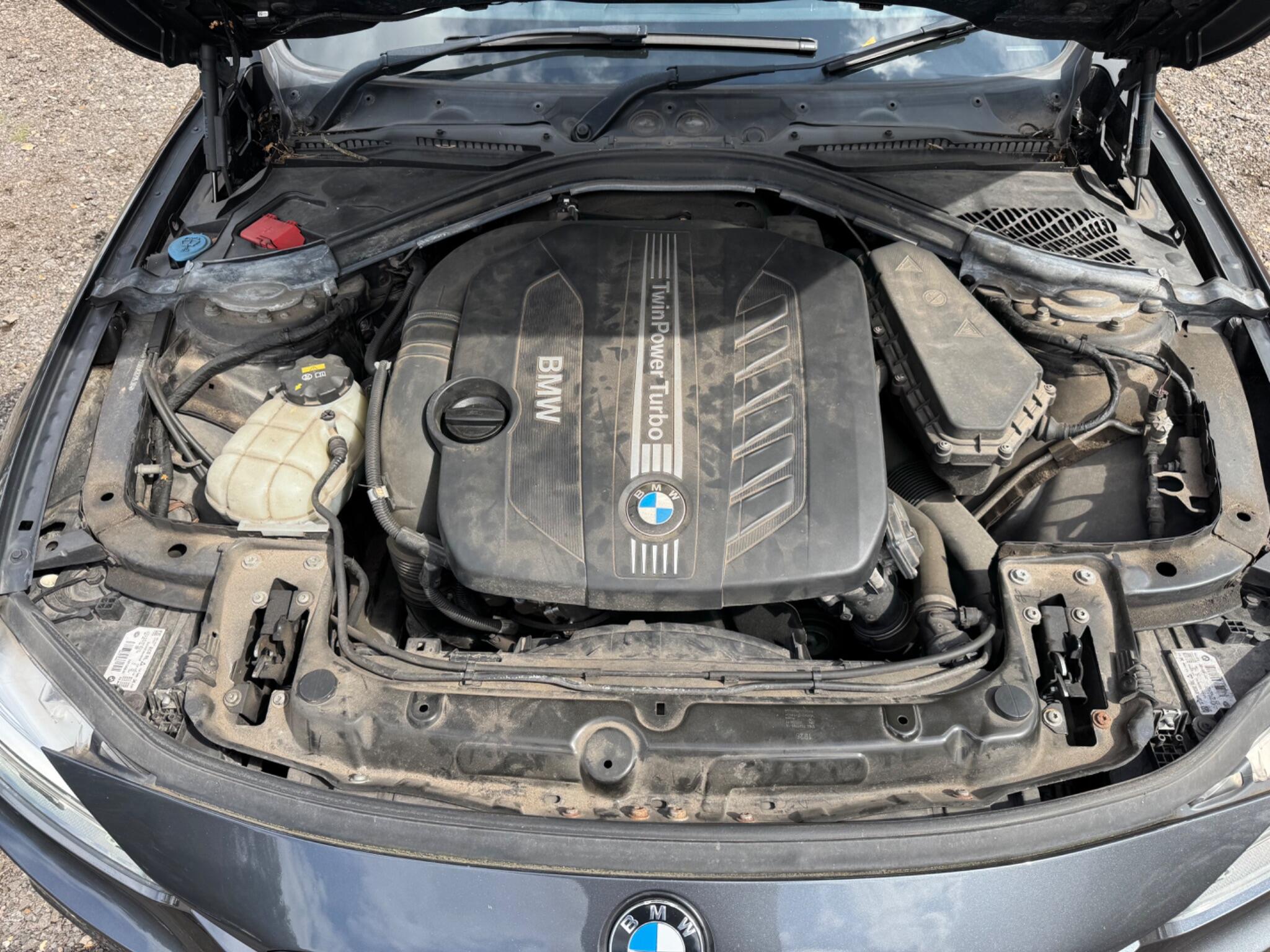 BMW 3 Series view 37