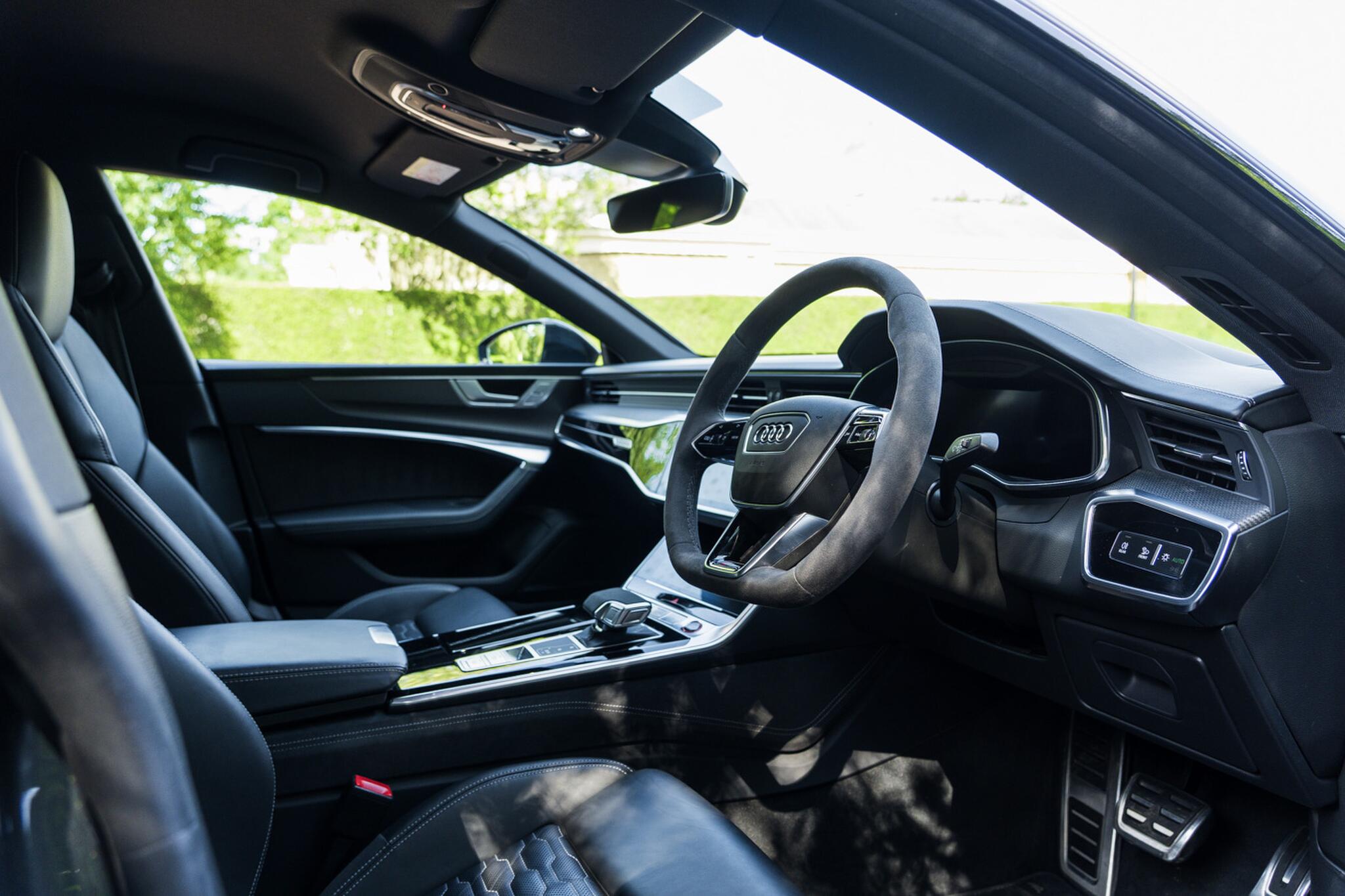 Audi RS7 view 31
